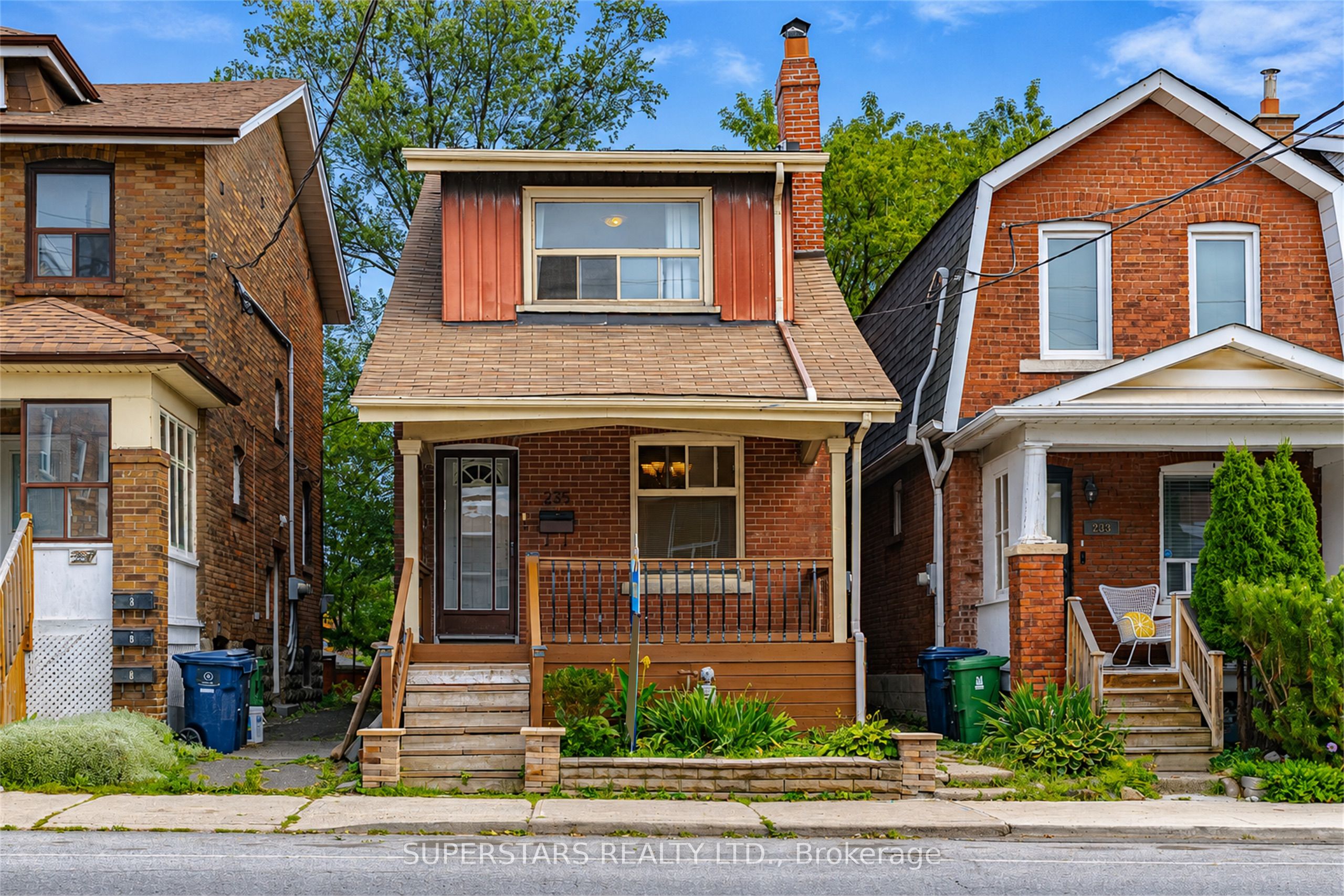 235 Oakwood Avenue, Toronto, ON M6E 2V3