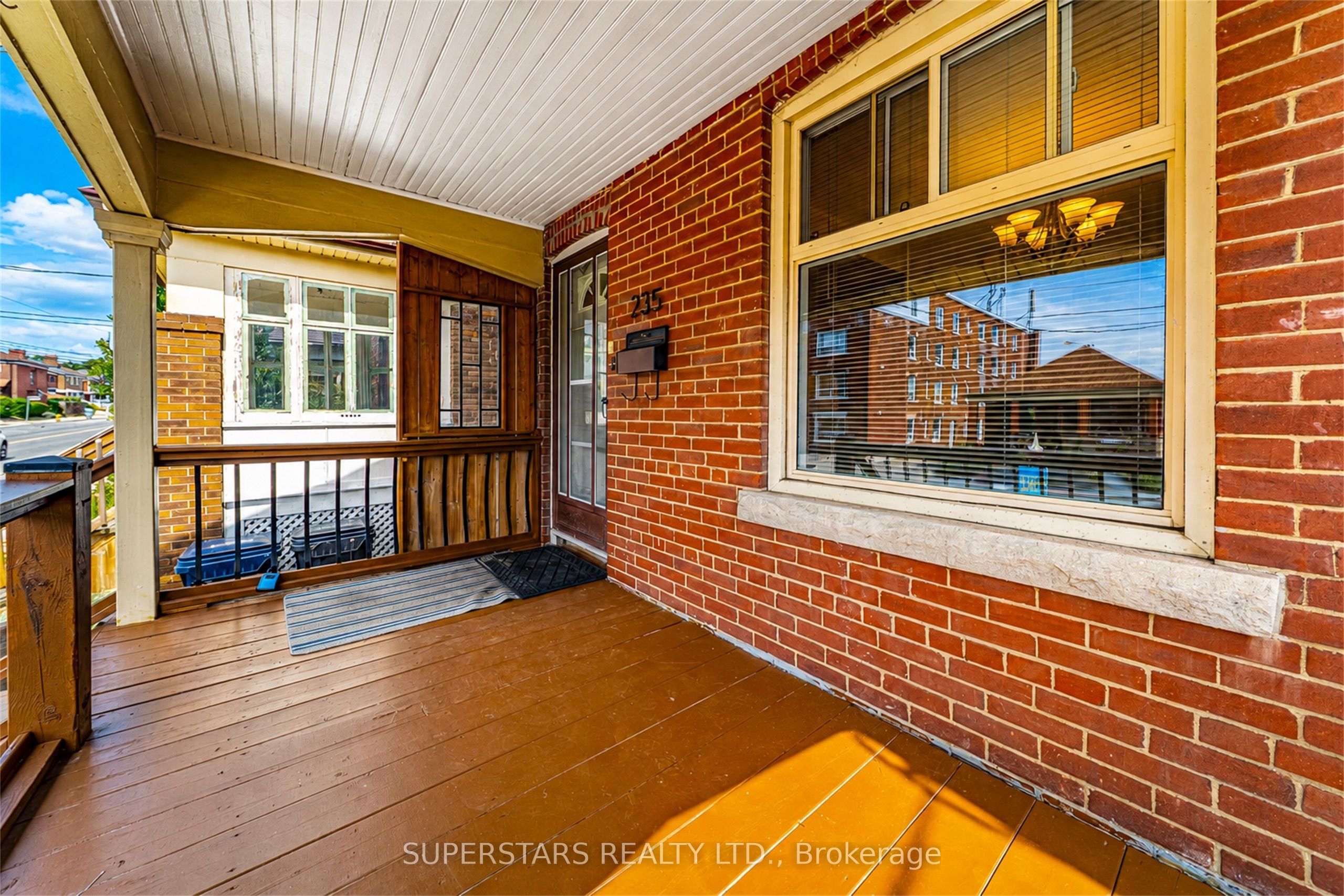 235 Oakwood Avenue, Toronto, ON M6E 2V3 photo 3