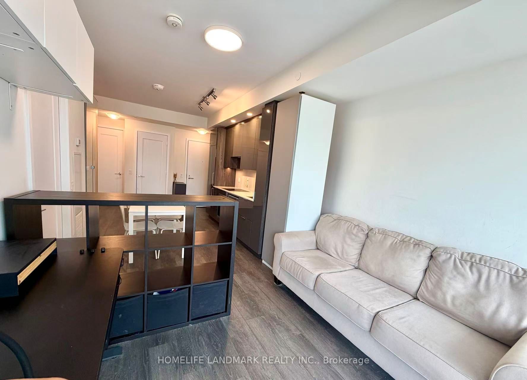 28 Freeland Street 1205, Toronto, ON M5E 0E3 photo 4