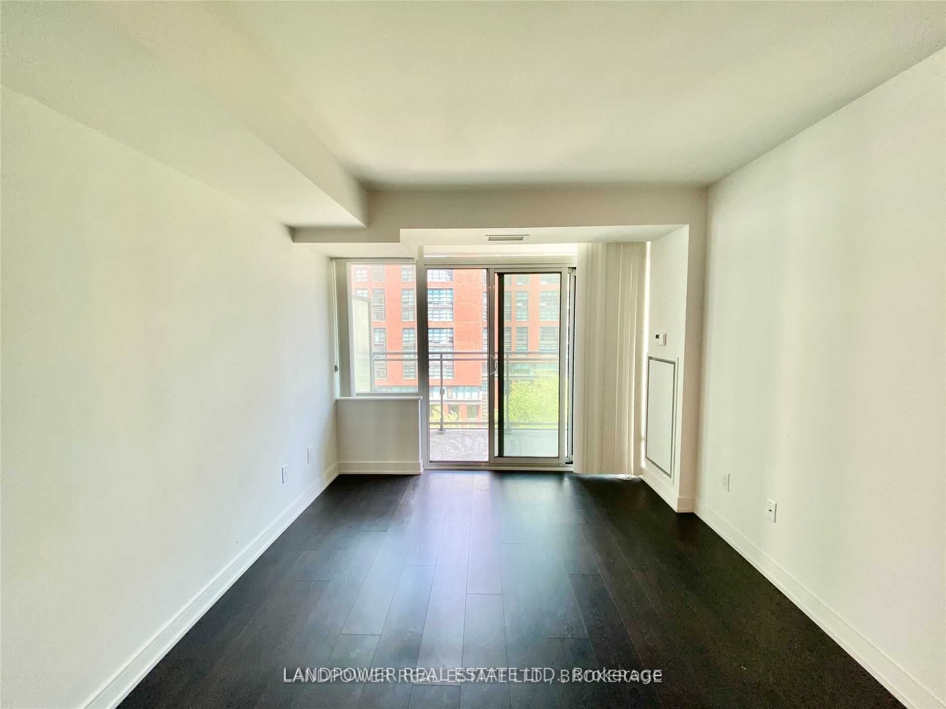 525 Adelaide Street W 1122, Toronto, ON M5V 0N7 photo 4