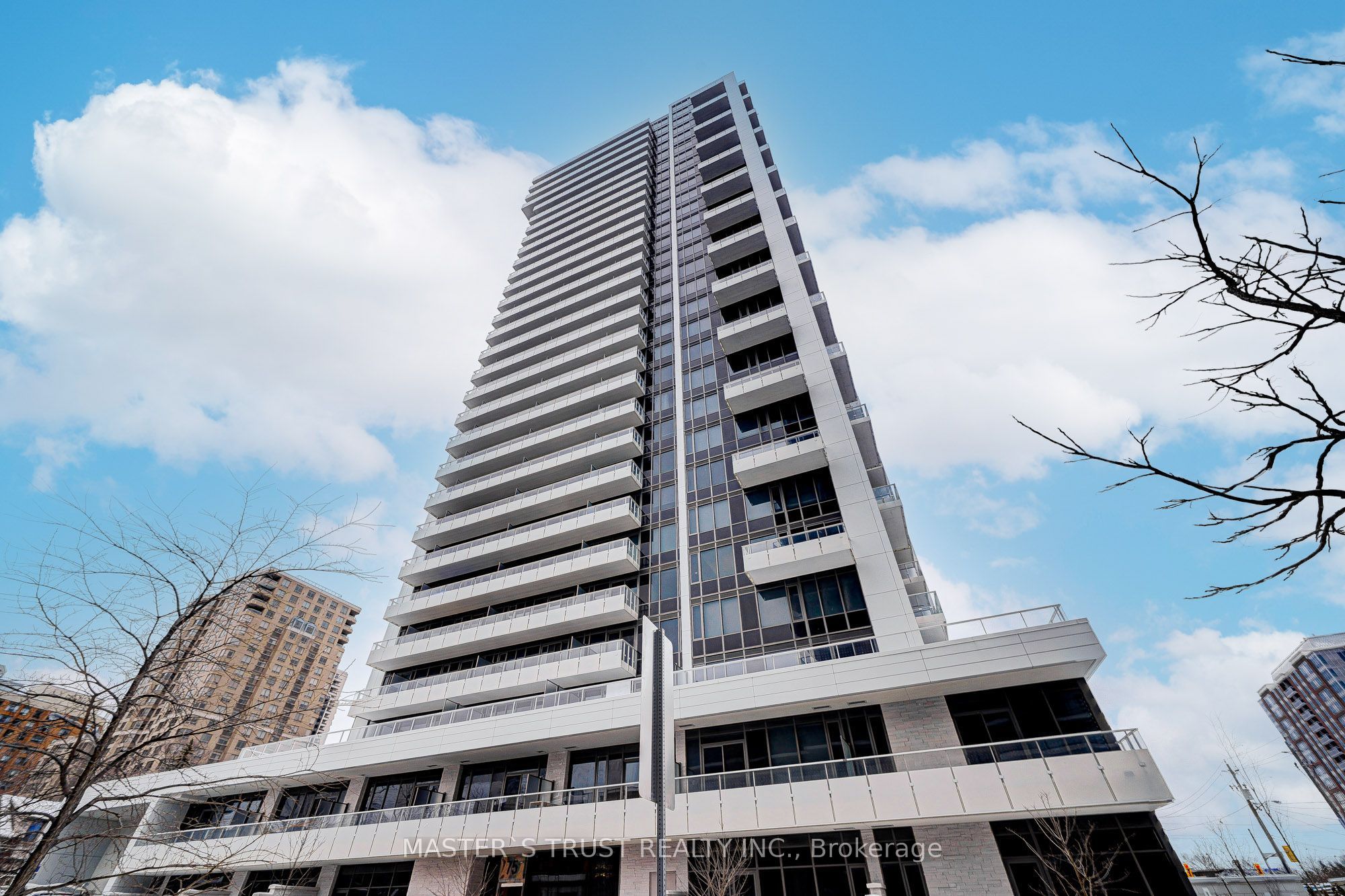75 Canterbury Place 2705, Toronto, ON M2N 0L2 photo 2