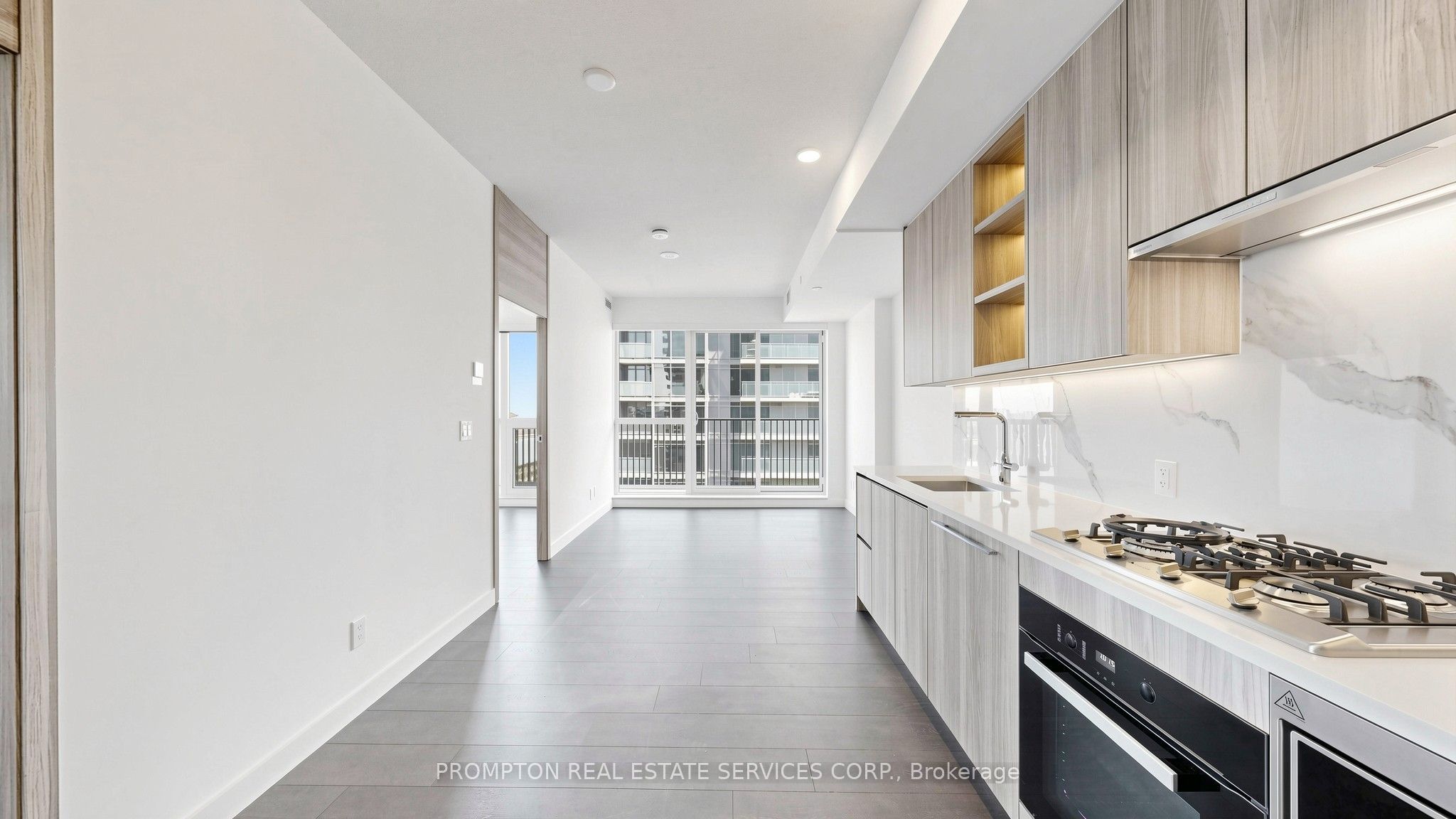 18 Esther Shiner Boulevard 1711, Toronto, ON M2K 0J7 photo 2