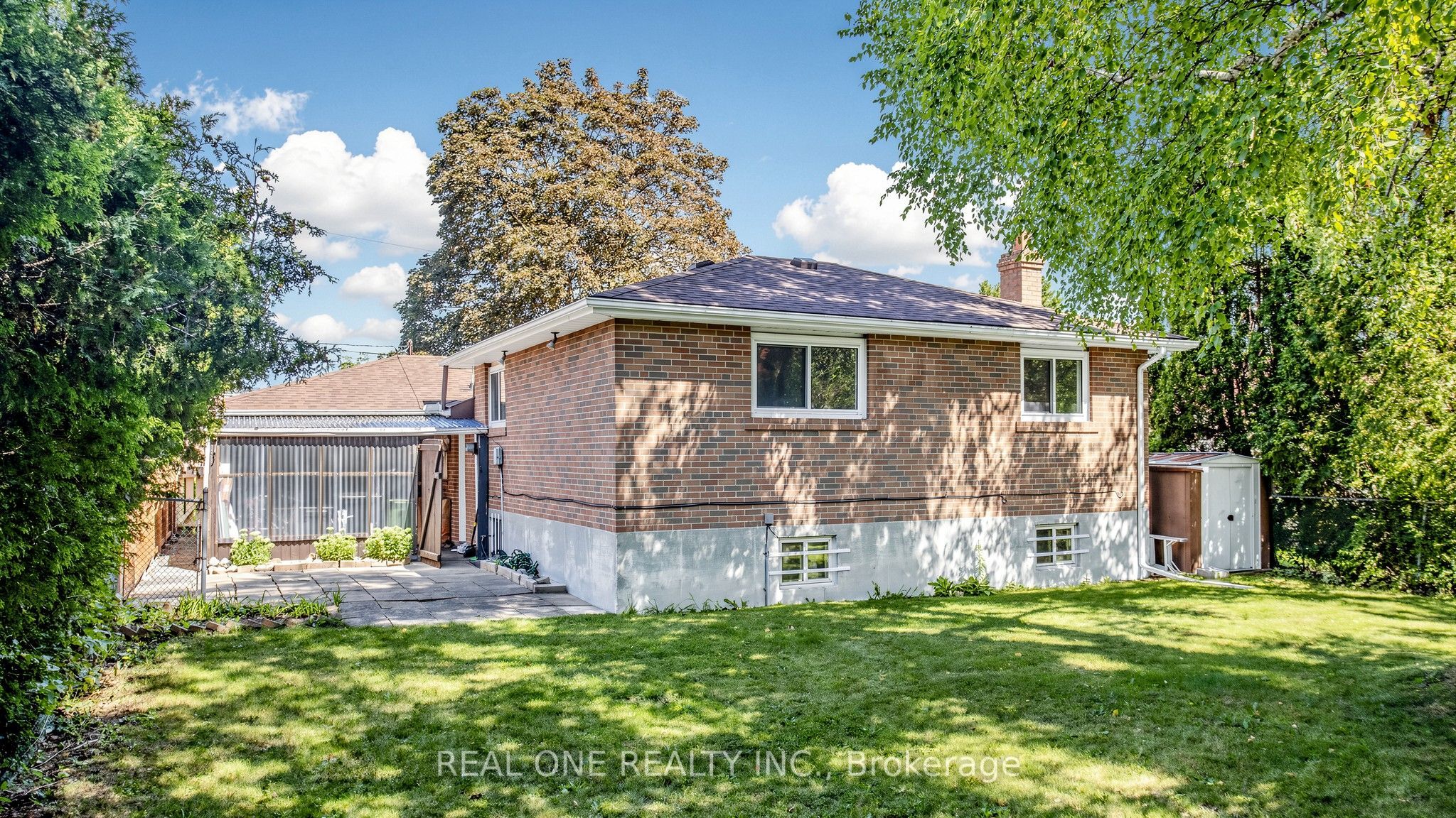 19 Nymark Avenue, Toronto, ON M2J 2G8 photo 3