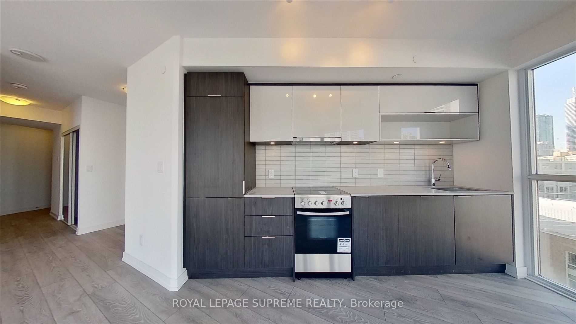 159 Wellesley Street E 603, Toronto, ON M4Y 0H5 photo 3