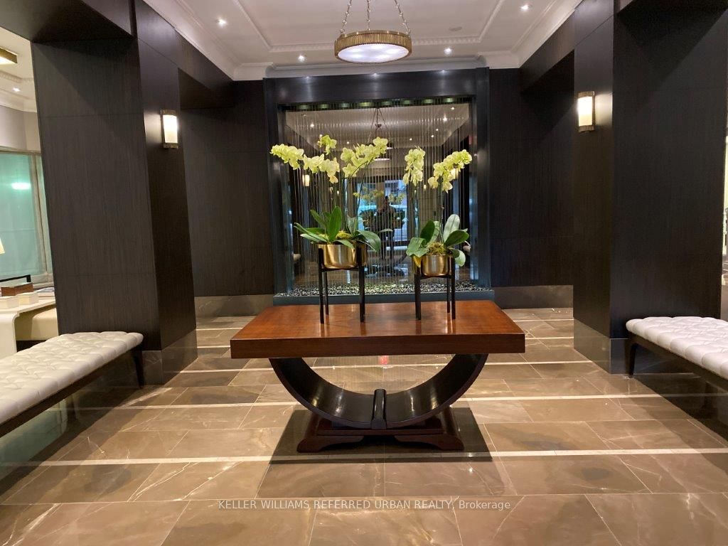 80 Yorkville Avenue 801, Toronto, ON M5R 2C2 photo 4