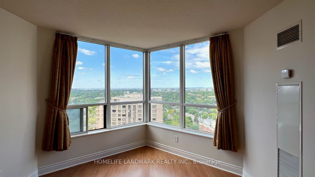10 Northtown Way 2506, Toronto, ON M2N 7L4 photo 3