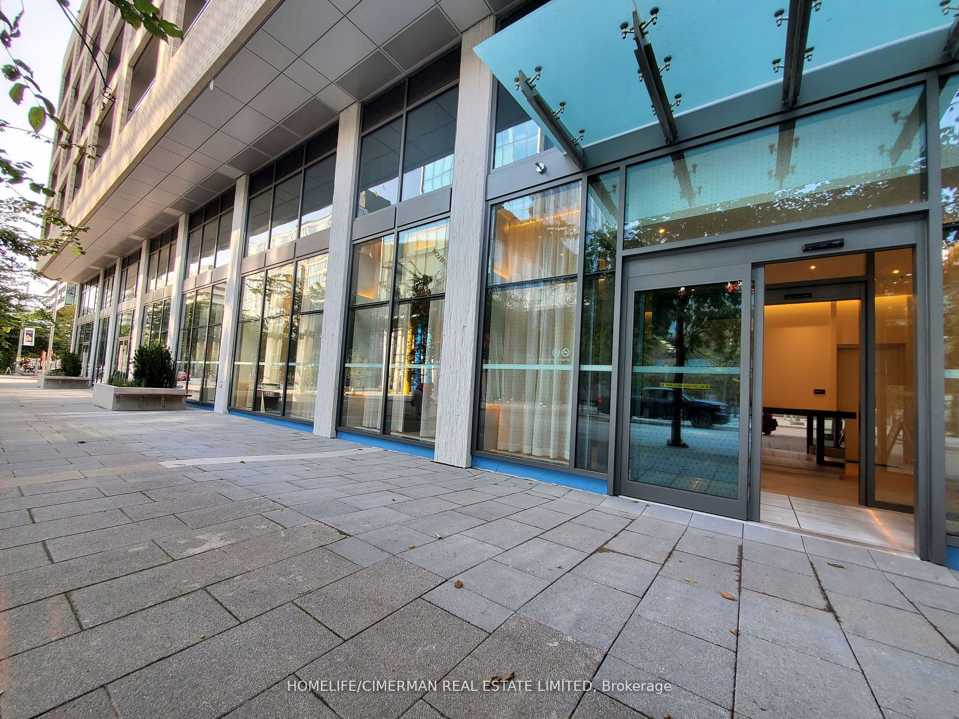425 Front Street E 604, Toronto, ON M5A 0X2 photo 2