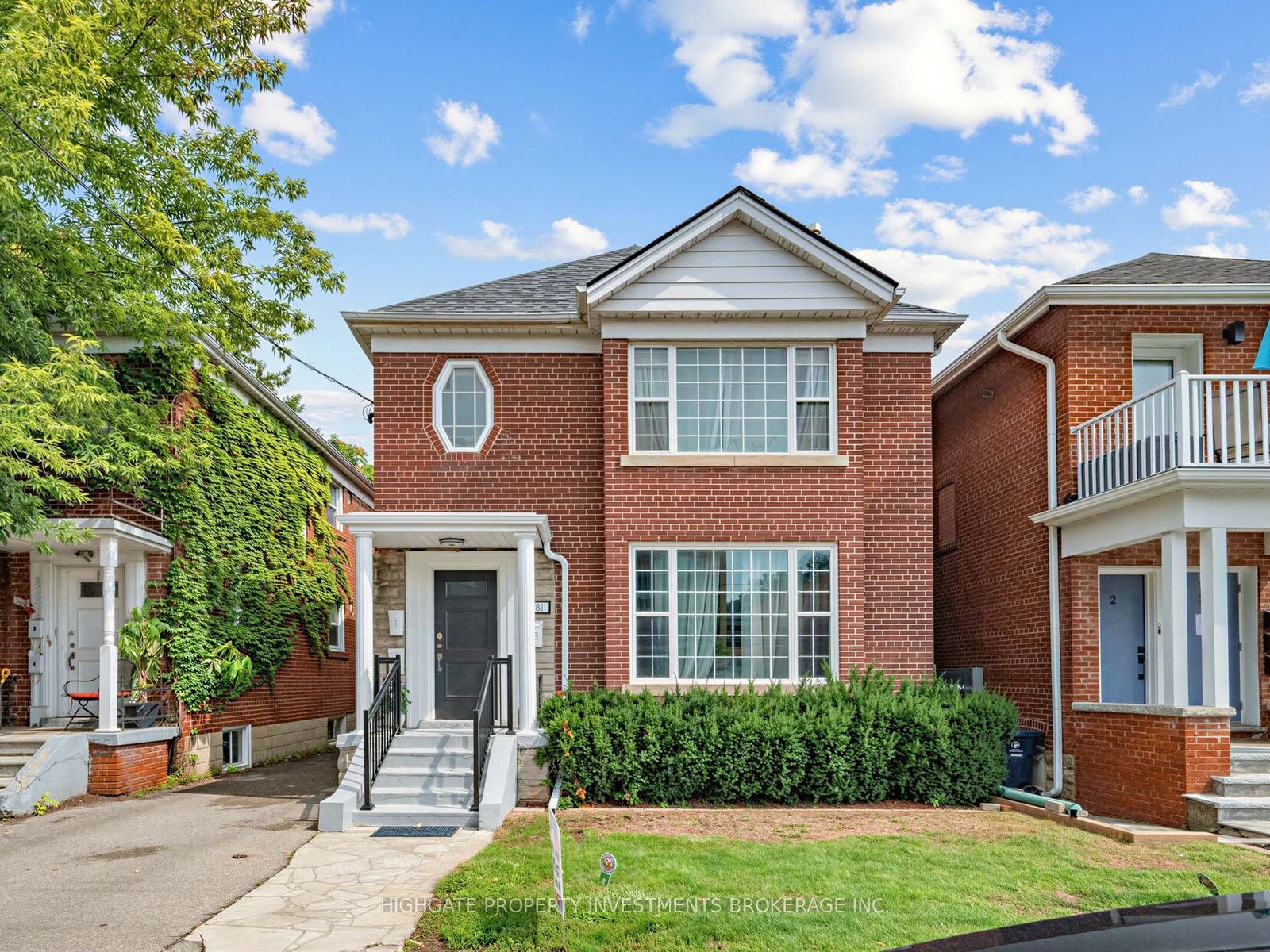 981 Avenue Road, Toronto, ON M5P 2K9 photo 2