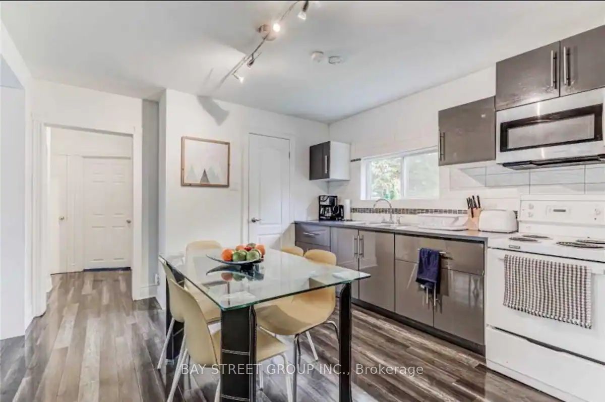378 Drewry Avenue, Toronto, ON M2R 2K4 photo 3