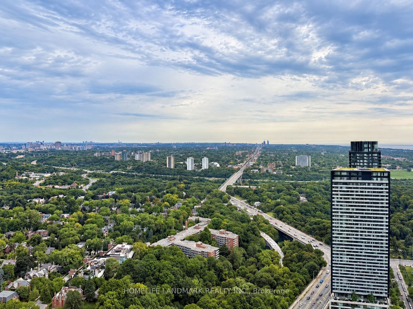 609 Sherbourne Street 5007, Toronto, ON M4X 0A4 photo 4