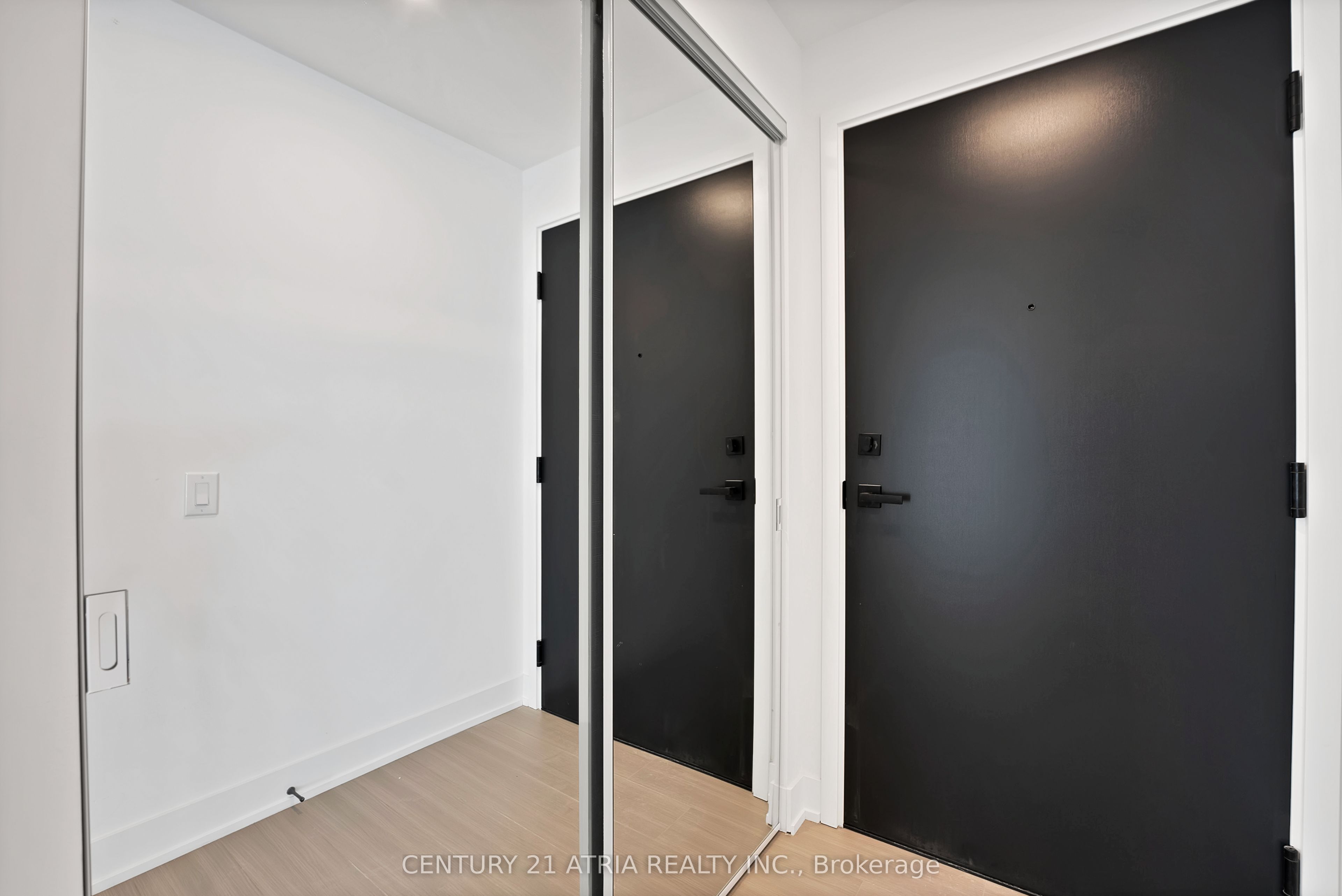 36 Olive Avenue 1602, Toronto, ON M2N 4P9 photo 2