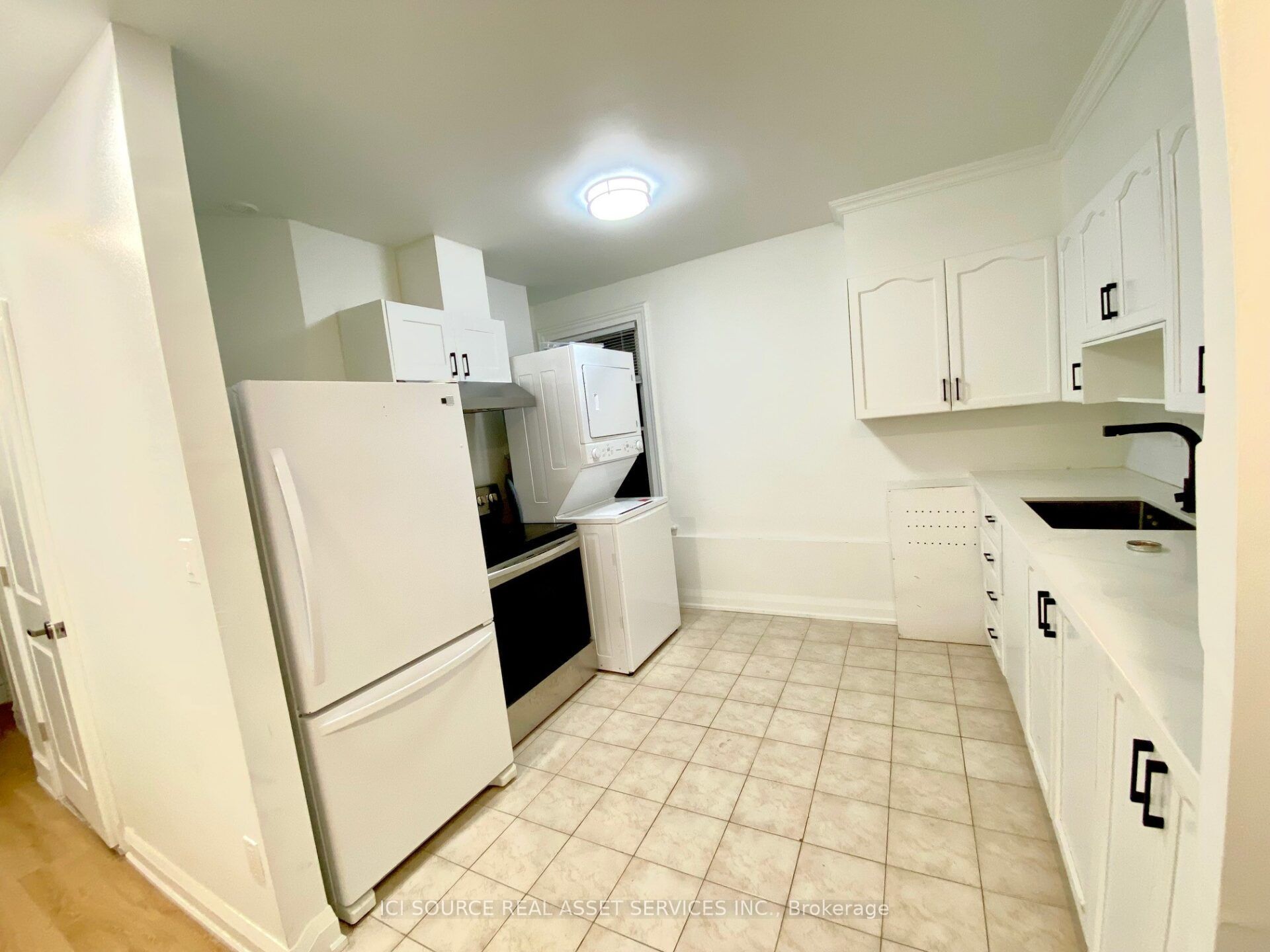 146 Brunswick Avenue 2, Toronto, ON M5S 2M2 photo 3
