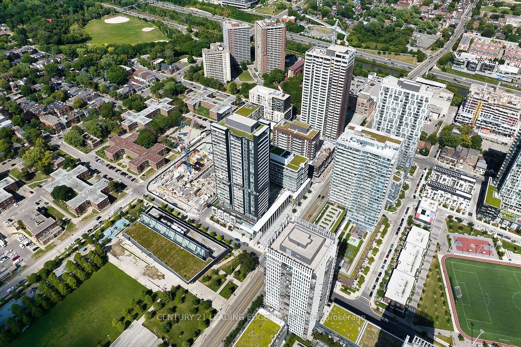 225 Sumach Street 812W, Toronto, ON M5A 0P8 photo 5