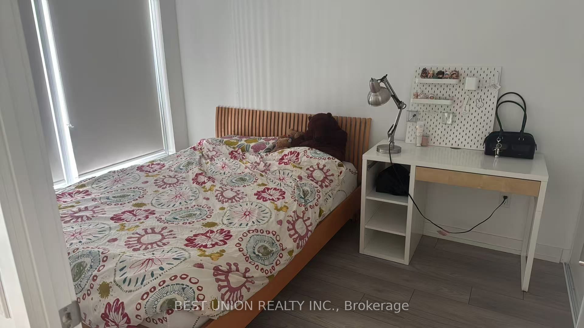 82 Dalhousie Street 1612, Toronto, ON M5B 0C5 photo 5