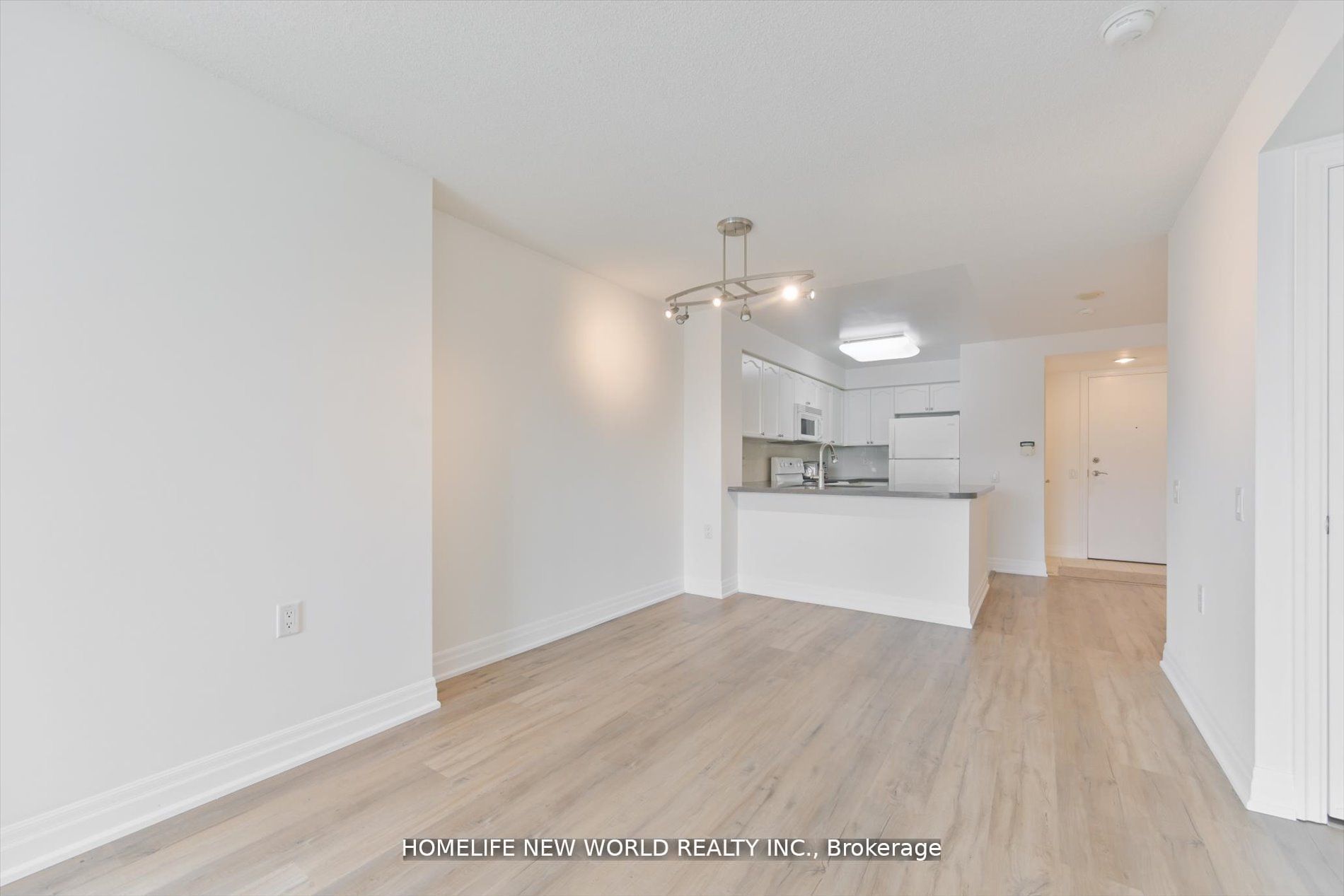21 Hillcrest Avenue 607, Toronto, ON M2N 7K2 photo 2
