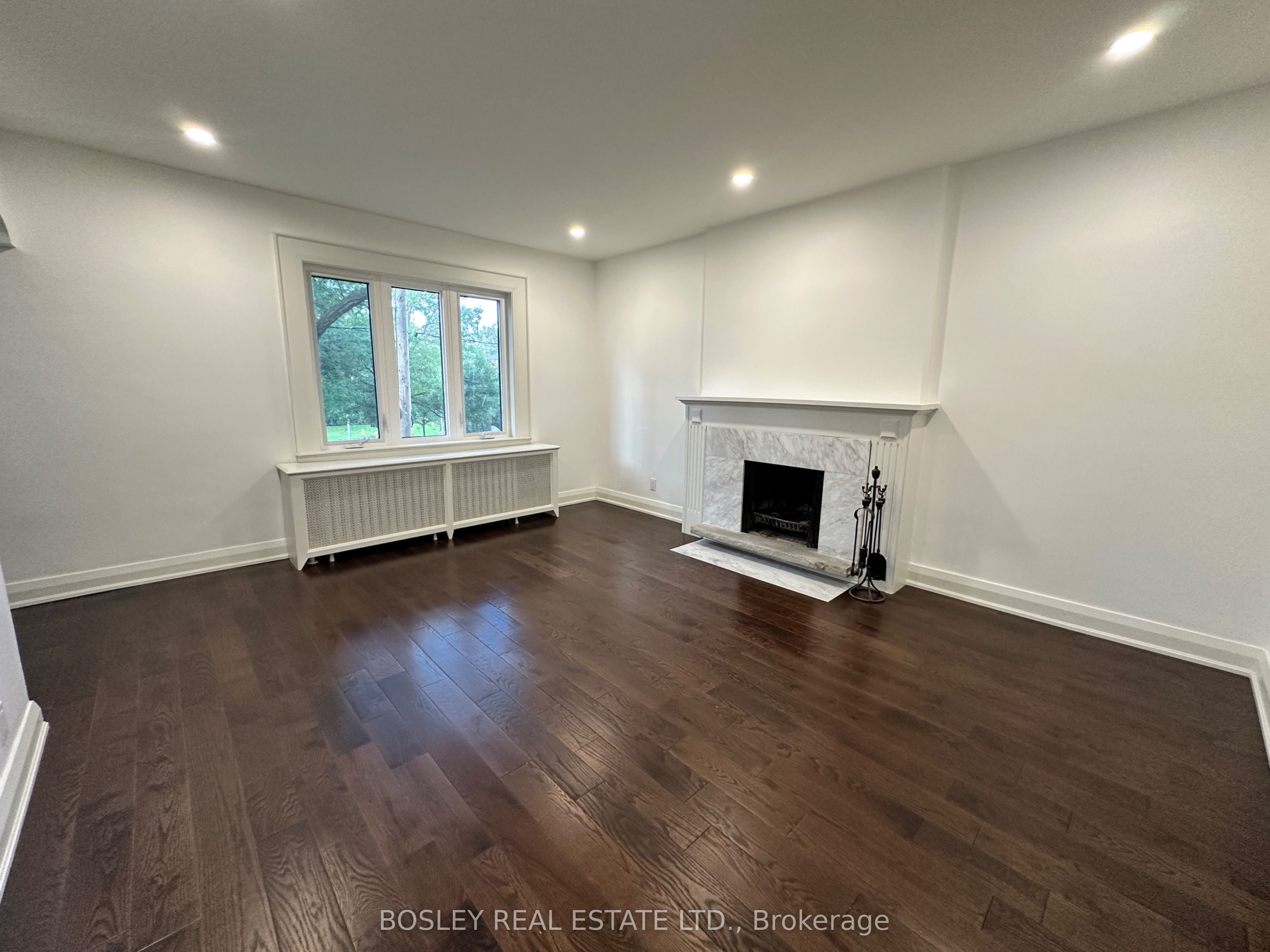 229 Manor Road E 2, Toronto, ON M4S 1R9 photo 2