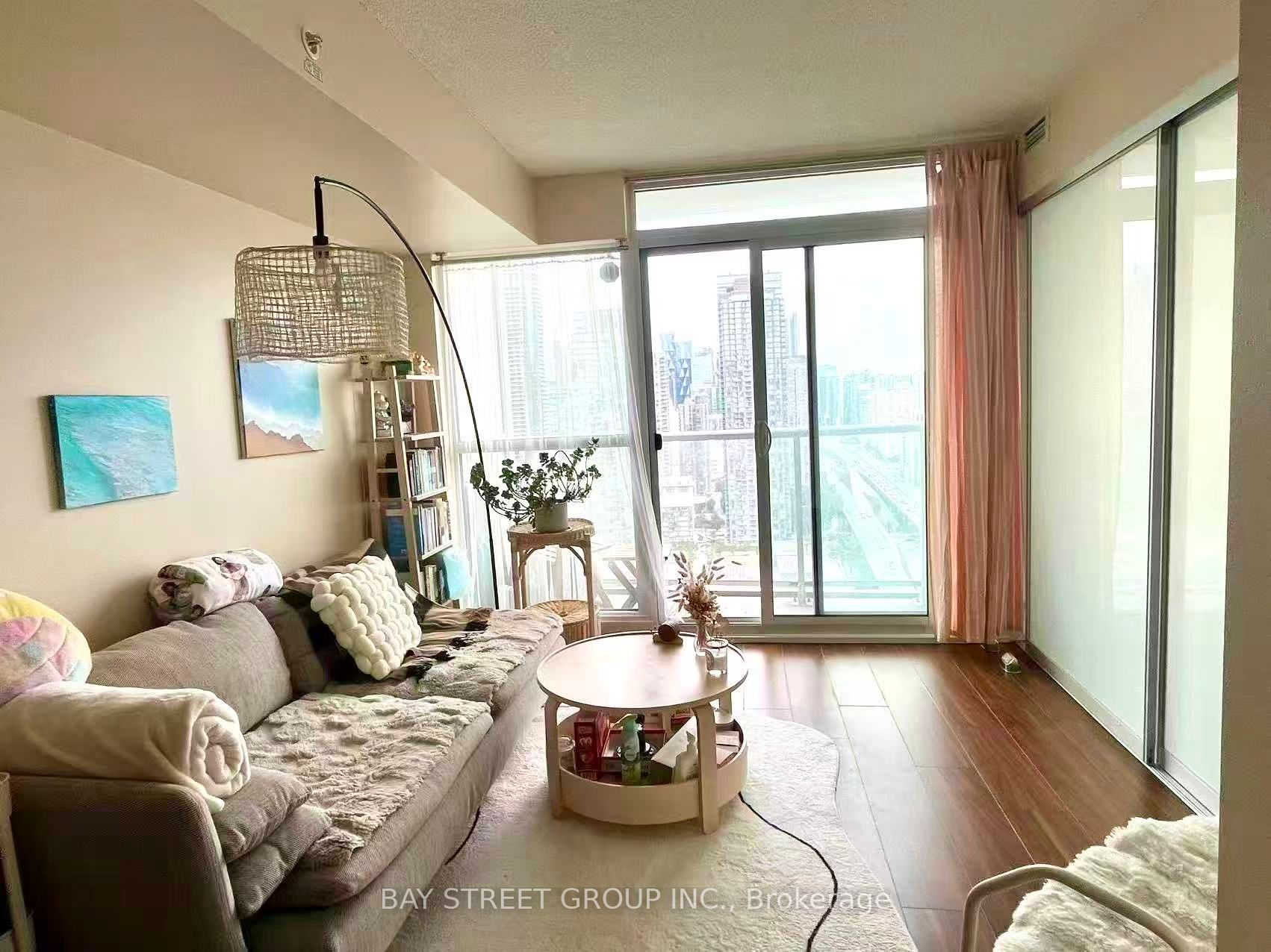 75 Queens Wharf Road 3602, Toronto, ON M5V 0J8 photo 4
