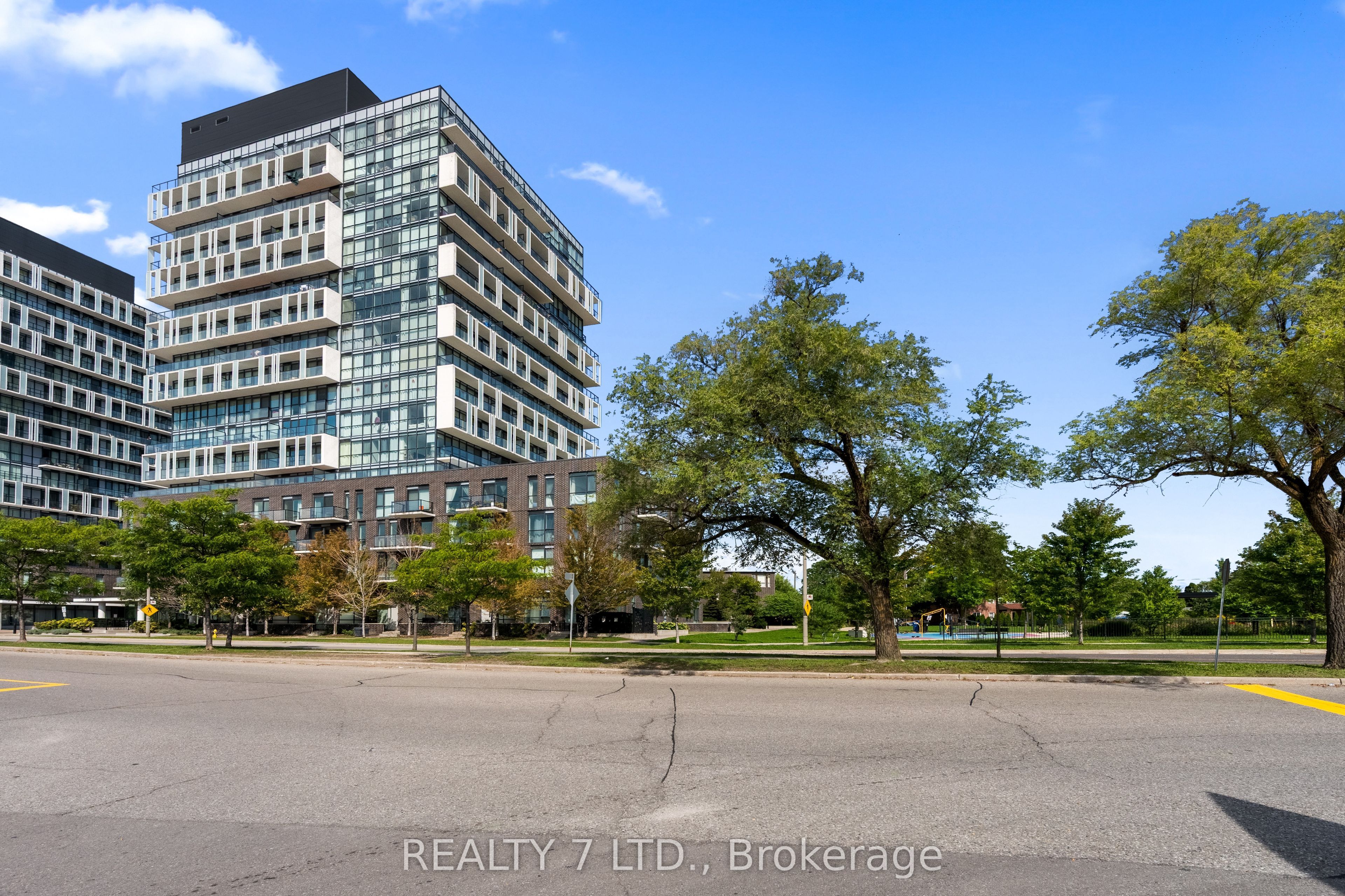 150 Fairview Mall Drive 1010, Toronto, ON M2J 4T1 photo 4