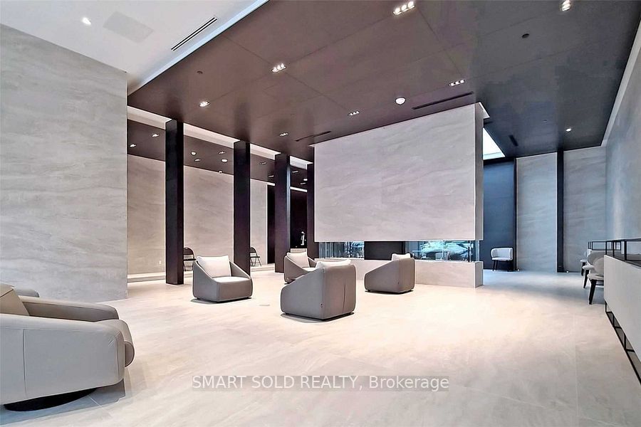 2221 Yonge Street 3103, Toronto, ON M4S 2B4 photo 5