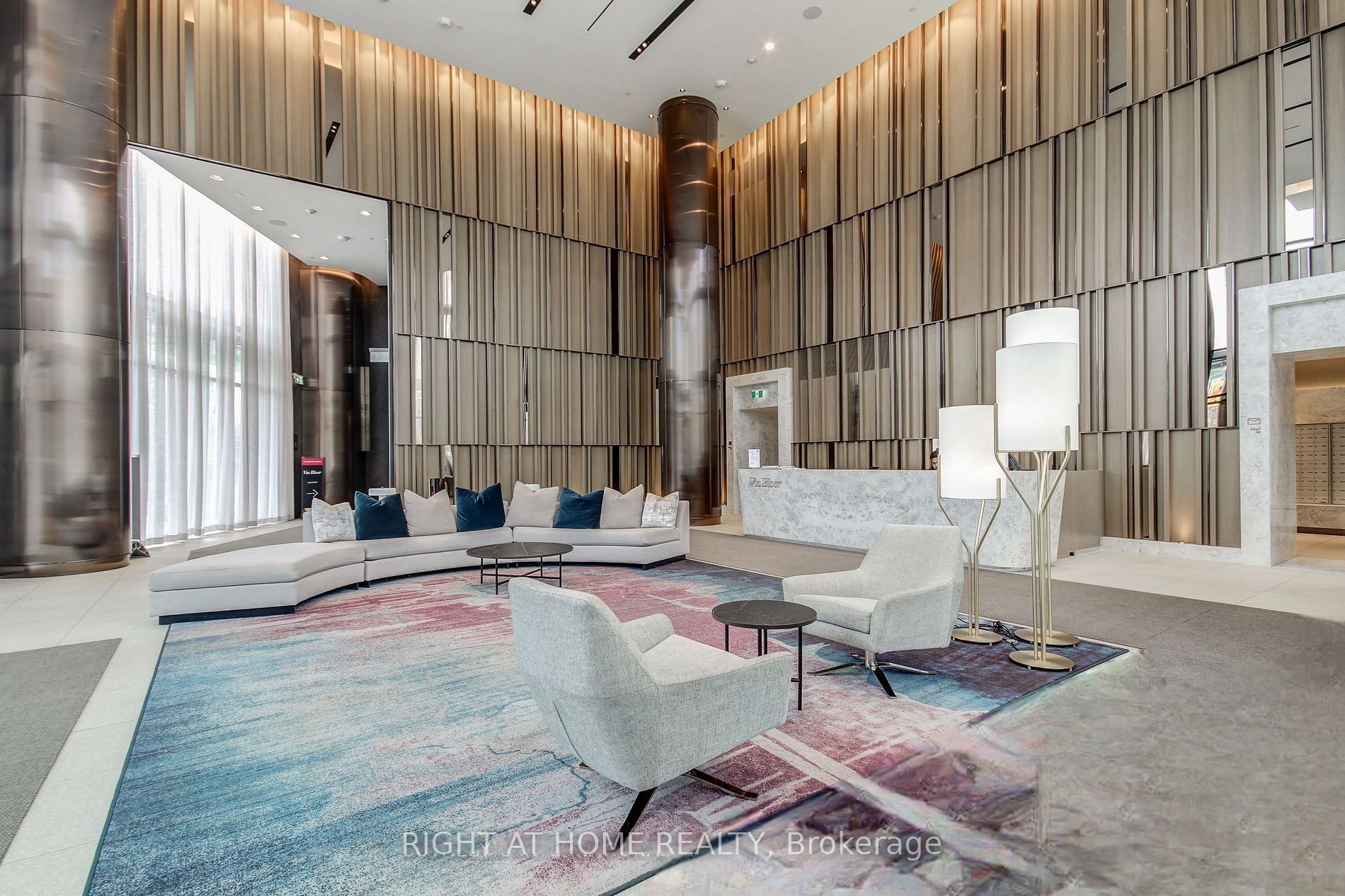 575 Bloor Street E 508, Toronto, ON M4W 0B2 photo 5