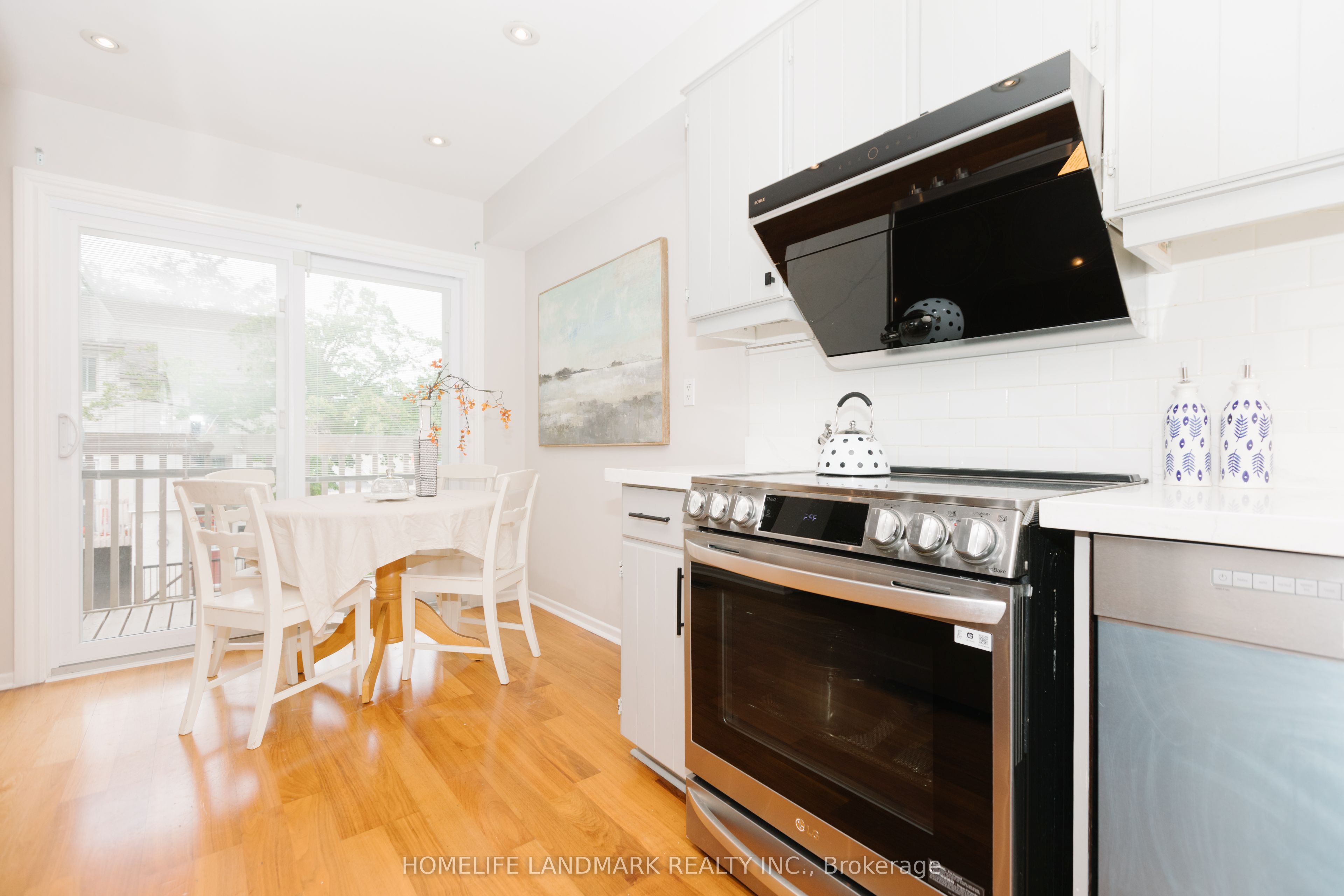 88 Cheryl Shepway, Toronto, ON M2J 4R6 photo 5
