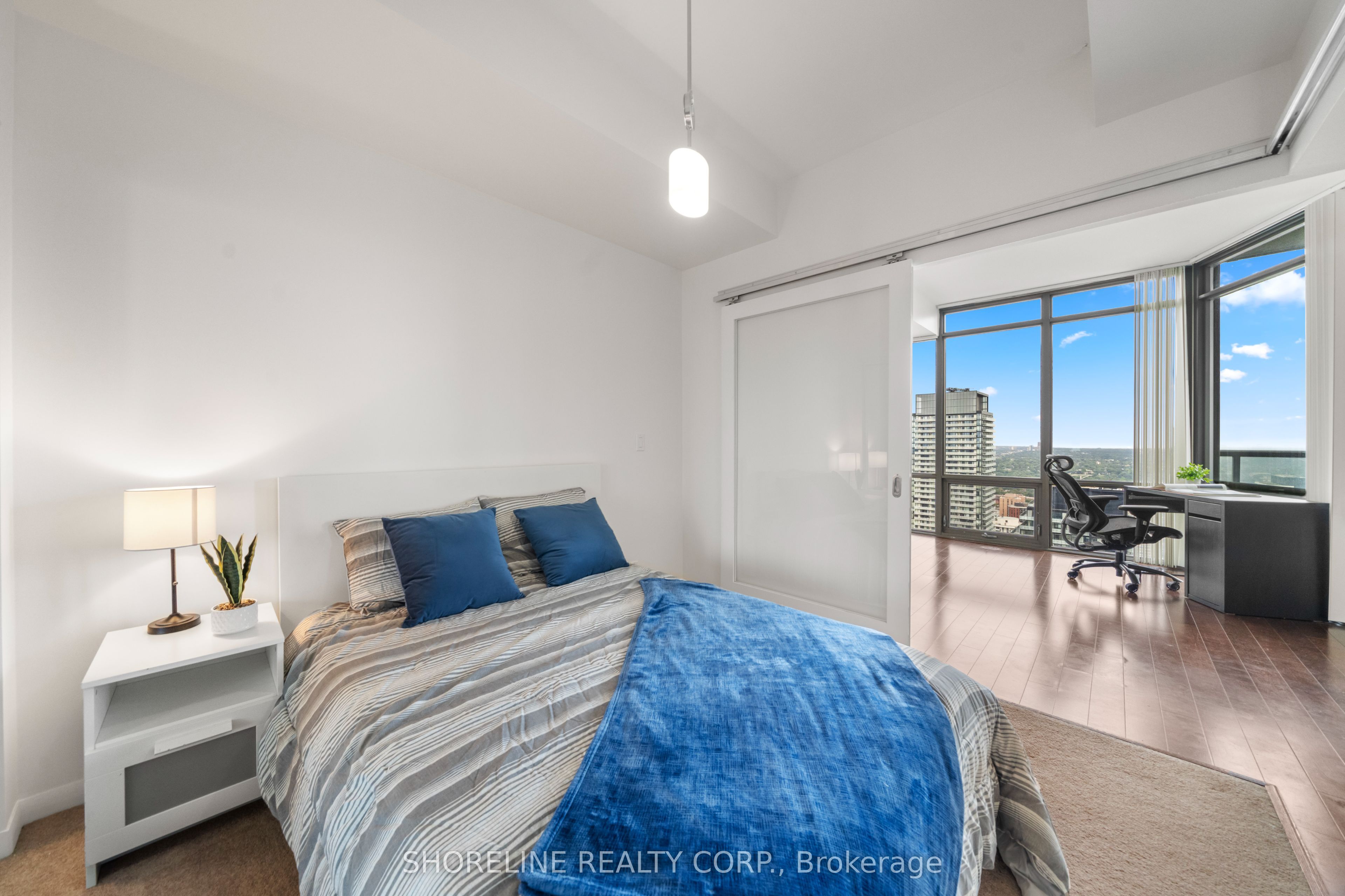 832 Bay Street 4807, Toronto, ON M5S 1Z6 photo 4