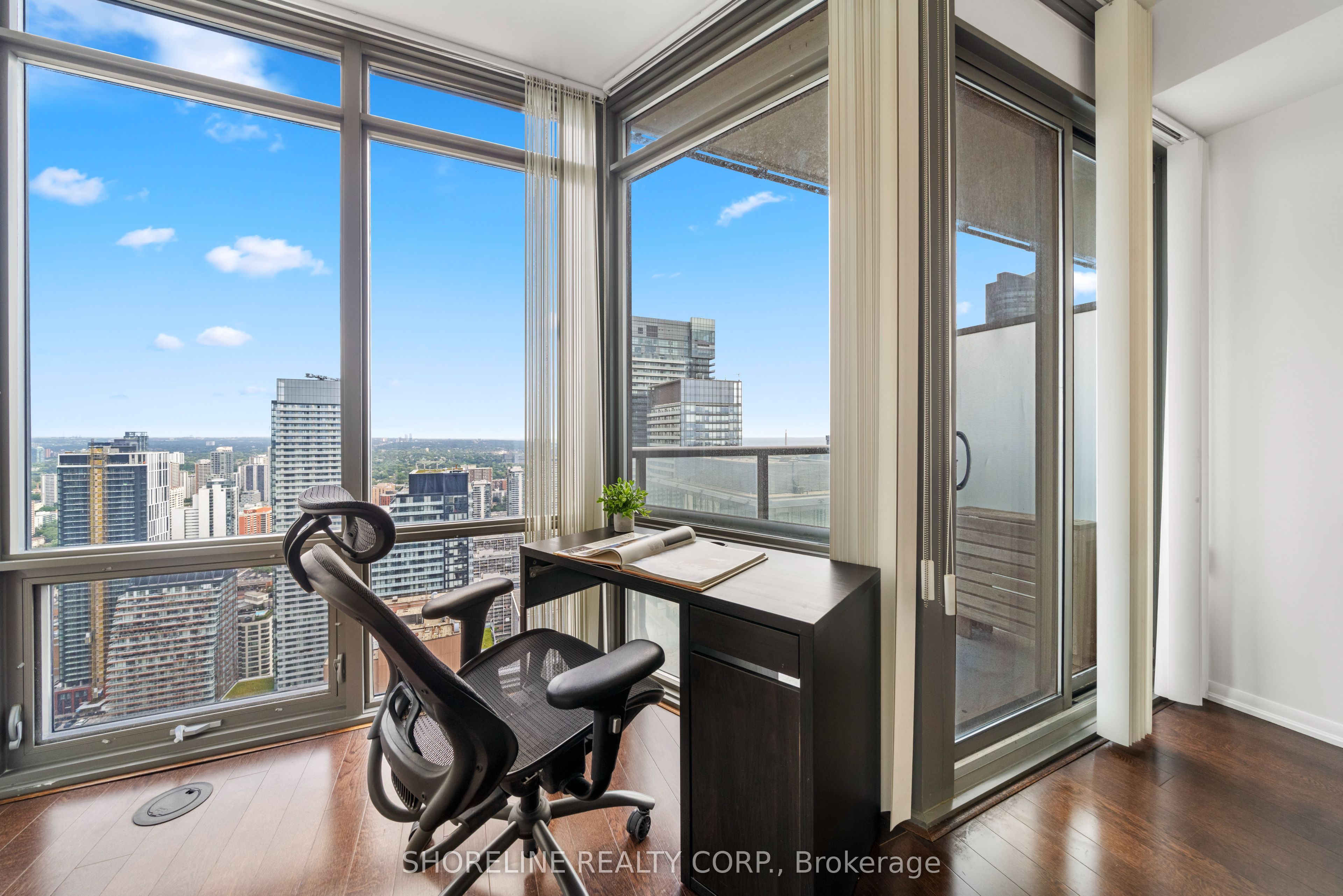 832 Bay Street 4807, Toronto, ON M5S 1Z6 photo 5