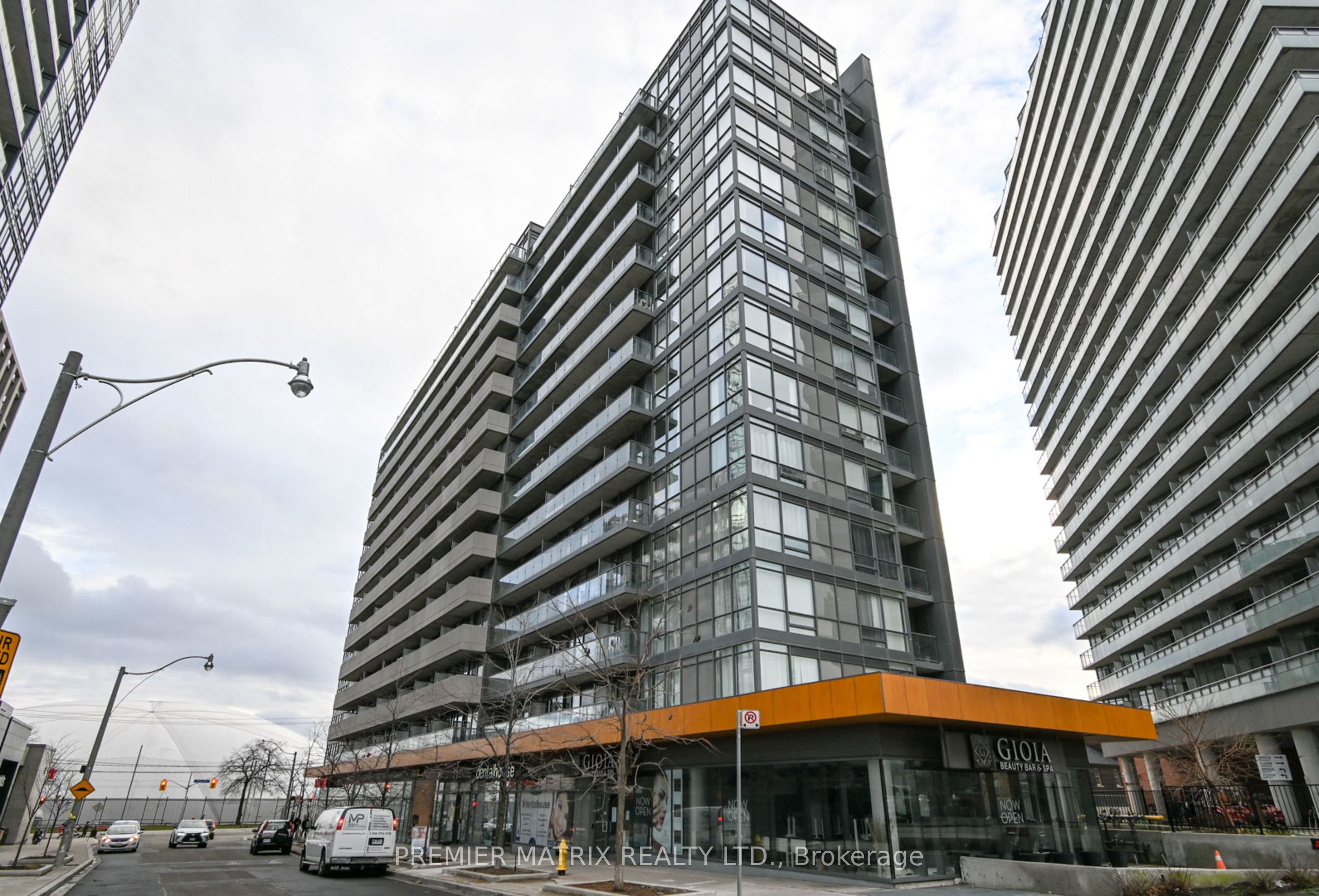 20 Joe Shuster Way 1302, Toronto, ON M6K 0A3 photo 3