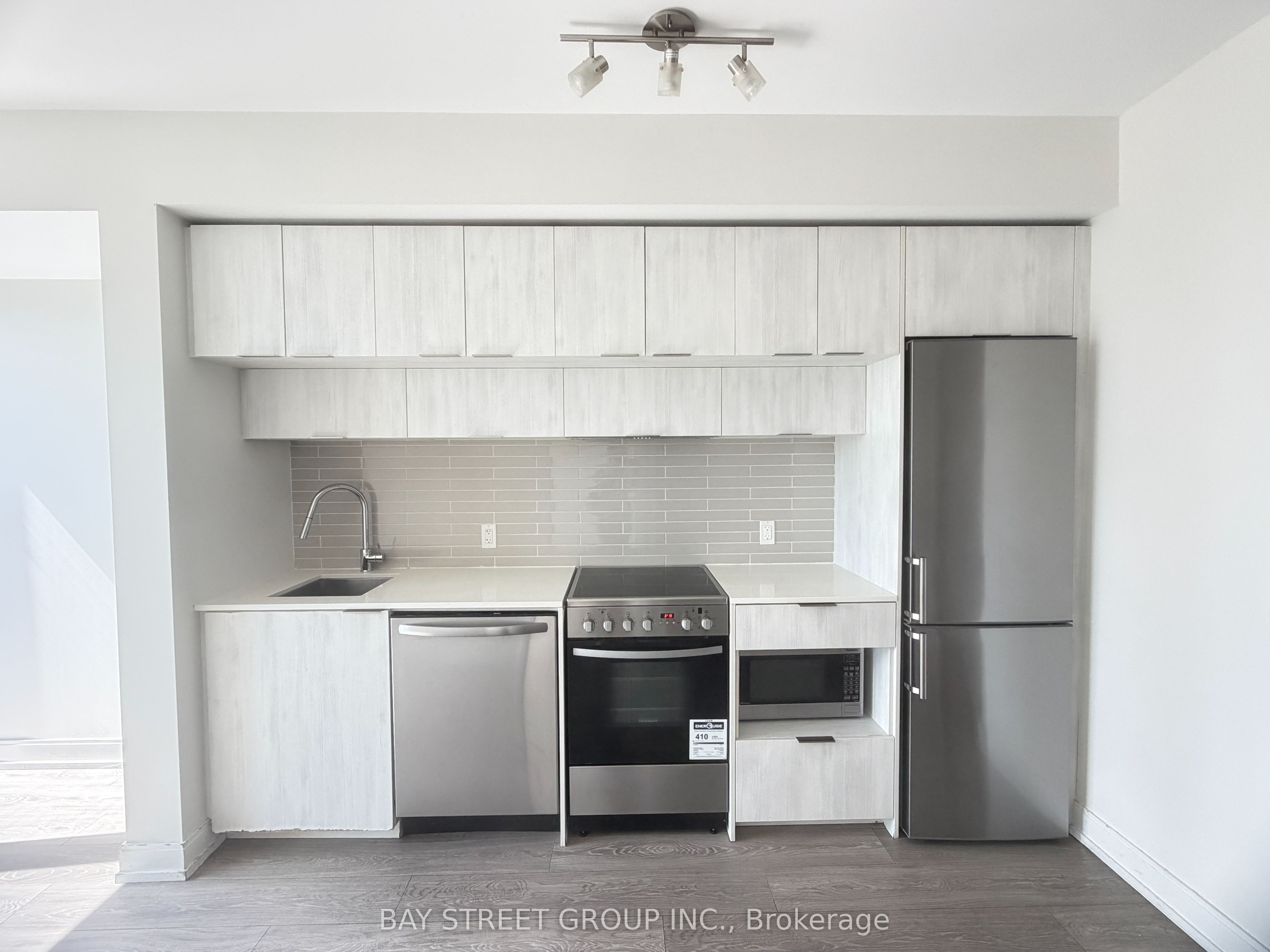 181 Dundas Street E 1907, Toronto, ON M5A 0N5 photo 5