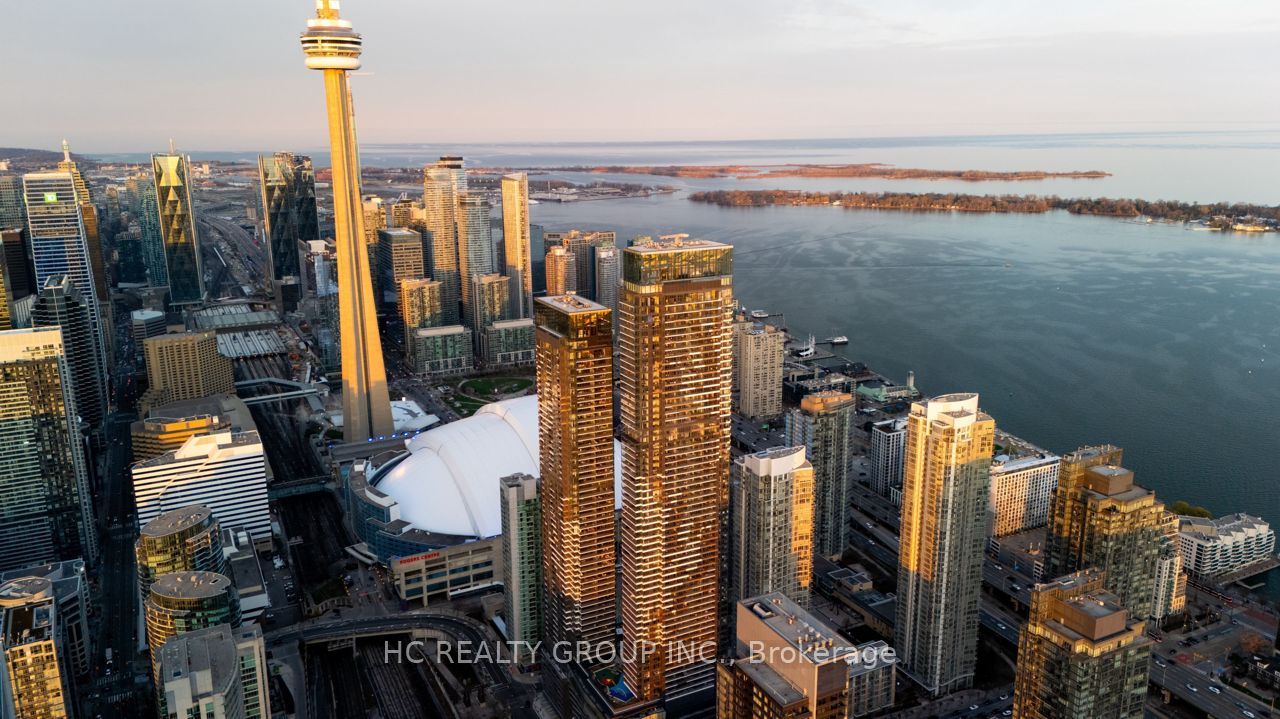 3 Concord Cityplace Way 2103, Toronto, ON M5V 0X4 photo 2
