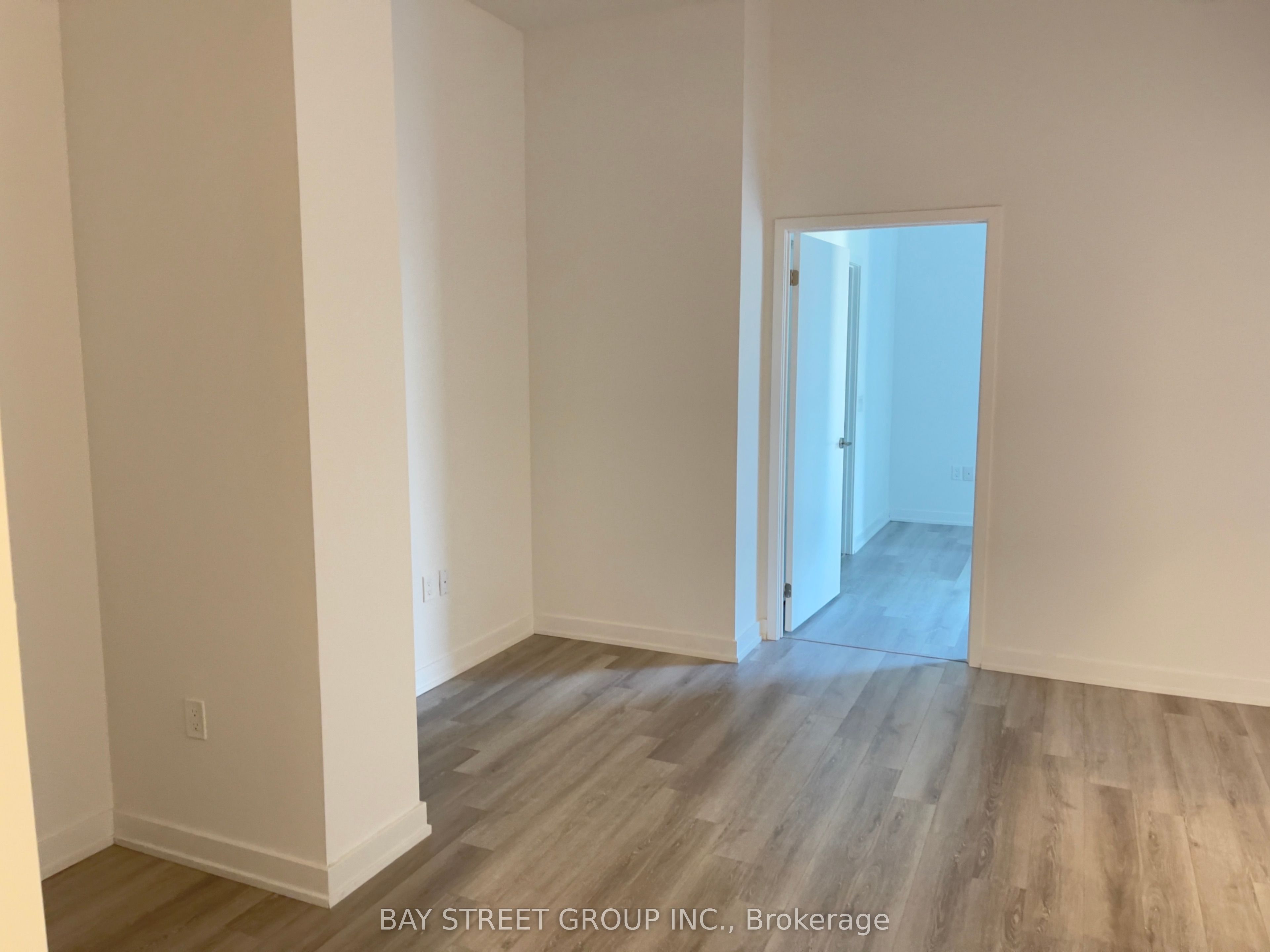 121 St Patrick Street 1116, Toronto, ON M5T 3C1 photo 4