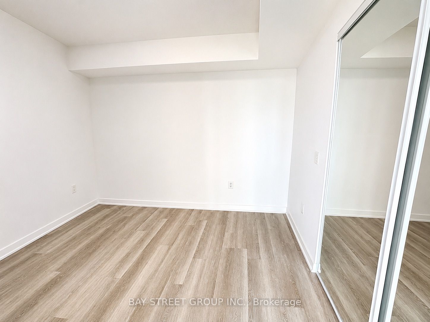 121 St Patrick Street 1116, Toronto, ON M5T 3C1 photo 5