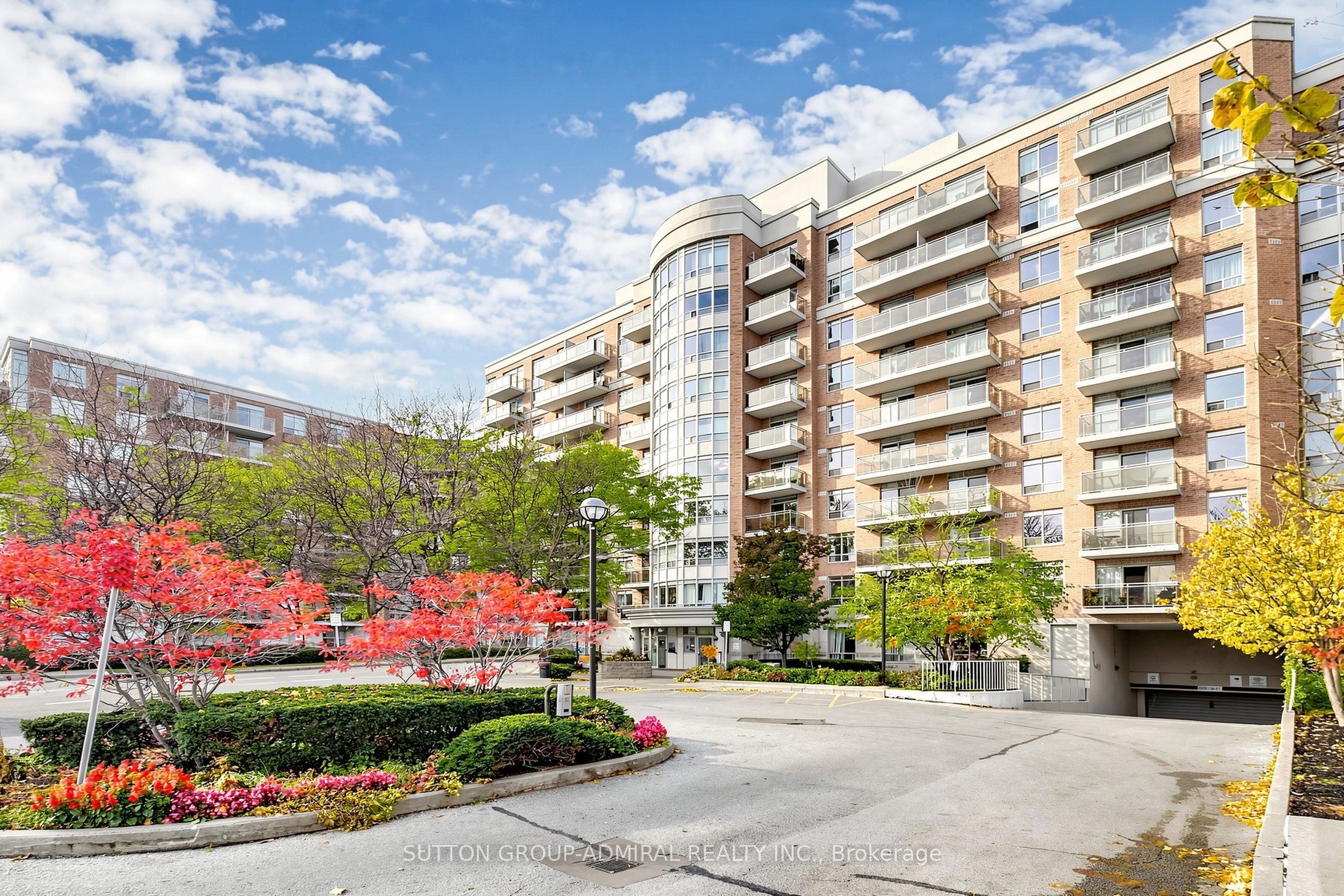 650 Lawrence Avenue W 435, Toronto, ON M6A 3E8 photo 2