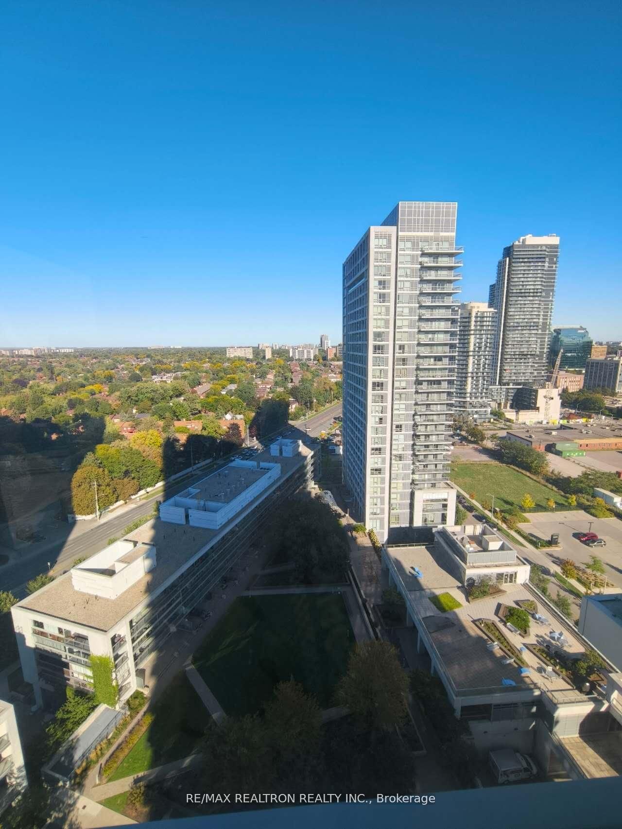 275 Yorkland Road 1904, Toronto, ON M2J 0B4 photo 2