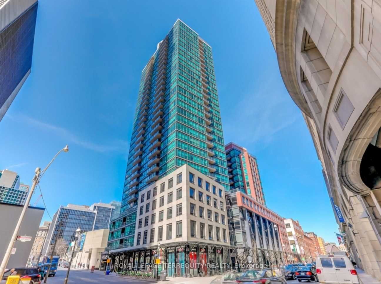 1 Scott Street 706, Toronto, ON M5E 1A1