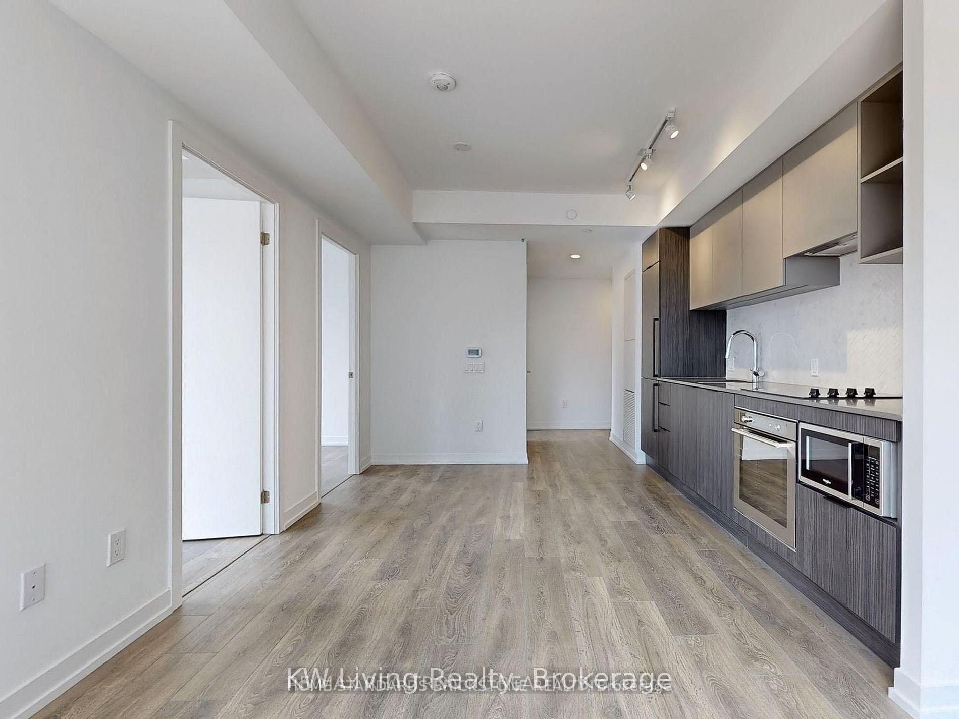 82 Dalhousie Street 1106, Toronto, ON M5B 0C5