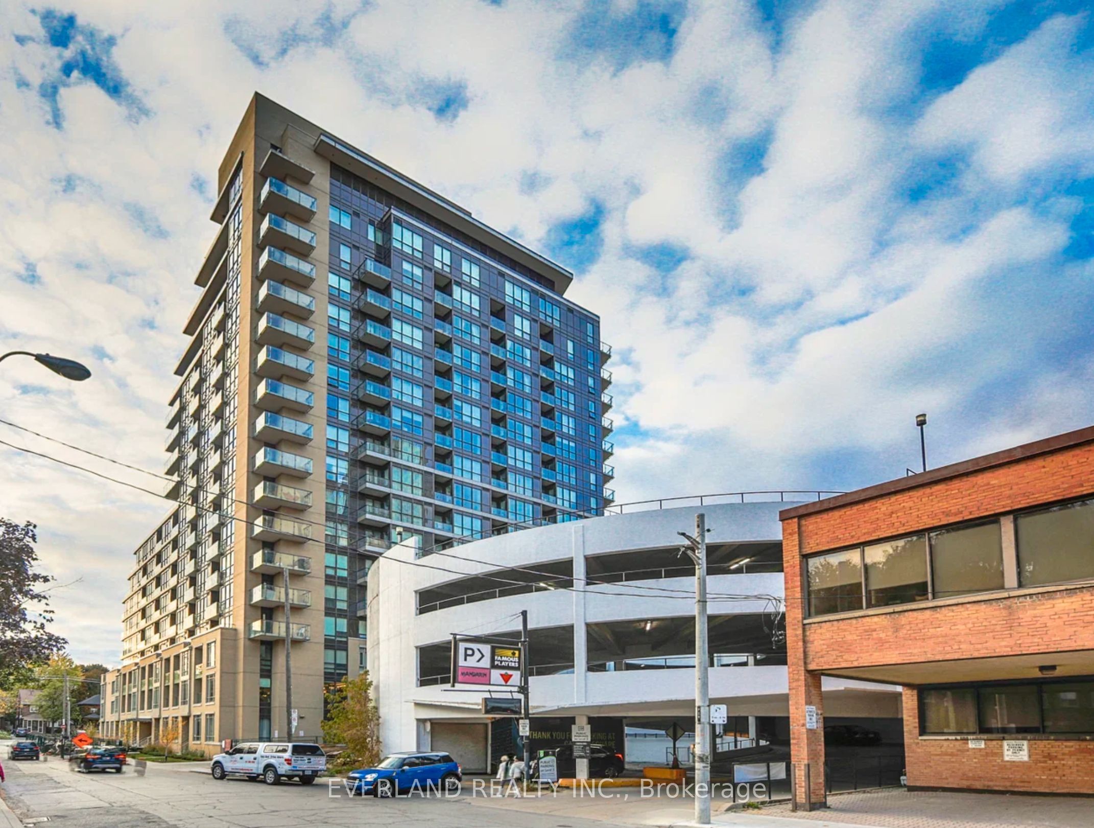 60 Berwick Avenue 707, Toronto, ON M5P 0A3 photo 2