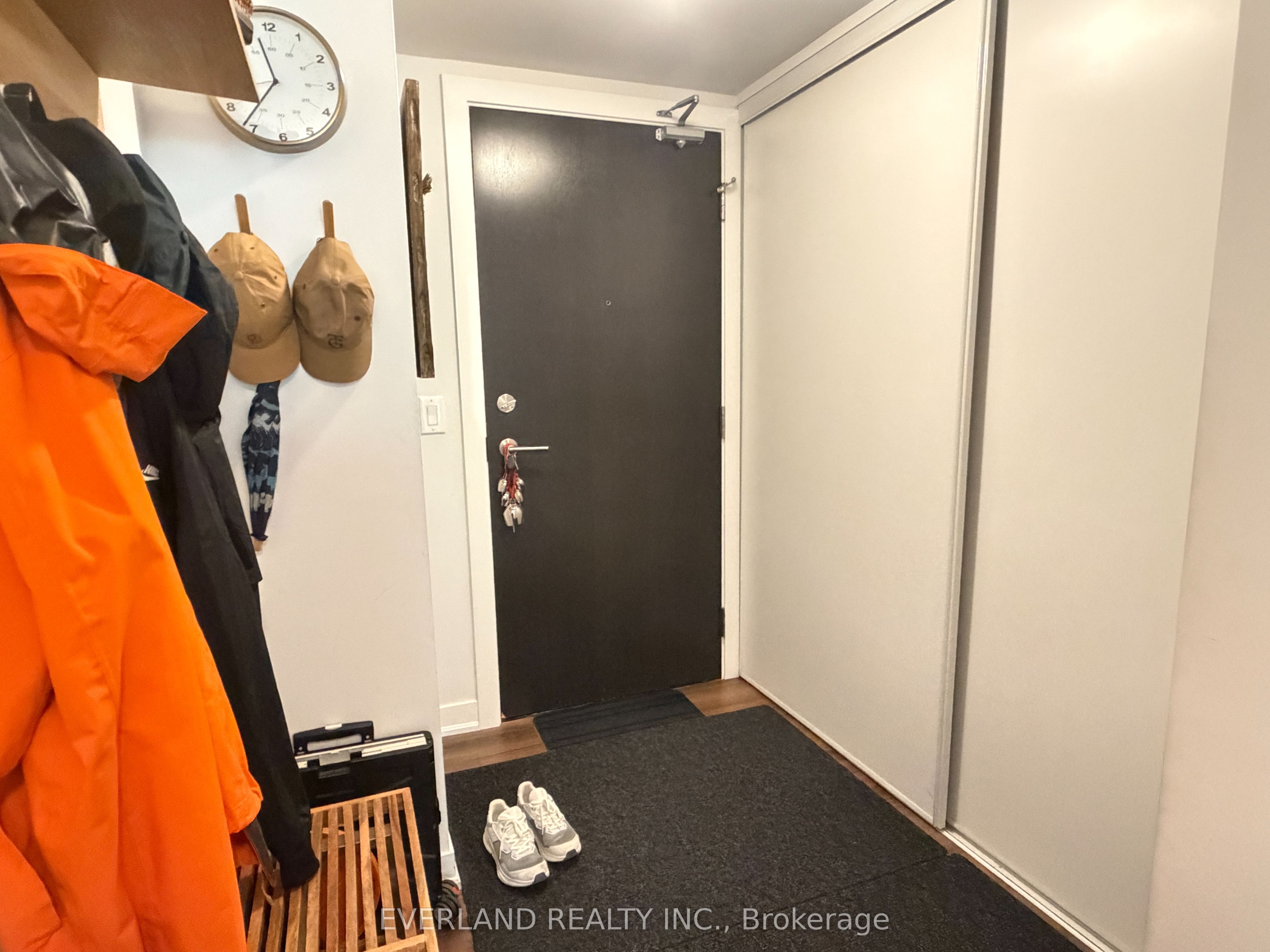 60 Berwick Avenue 707, Toronto, ON M5P 0A3 photo 4