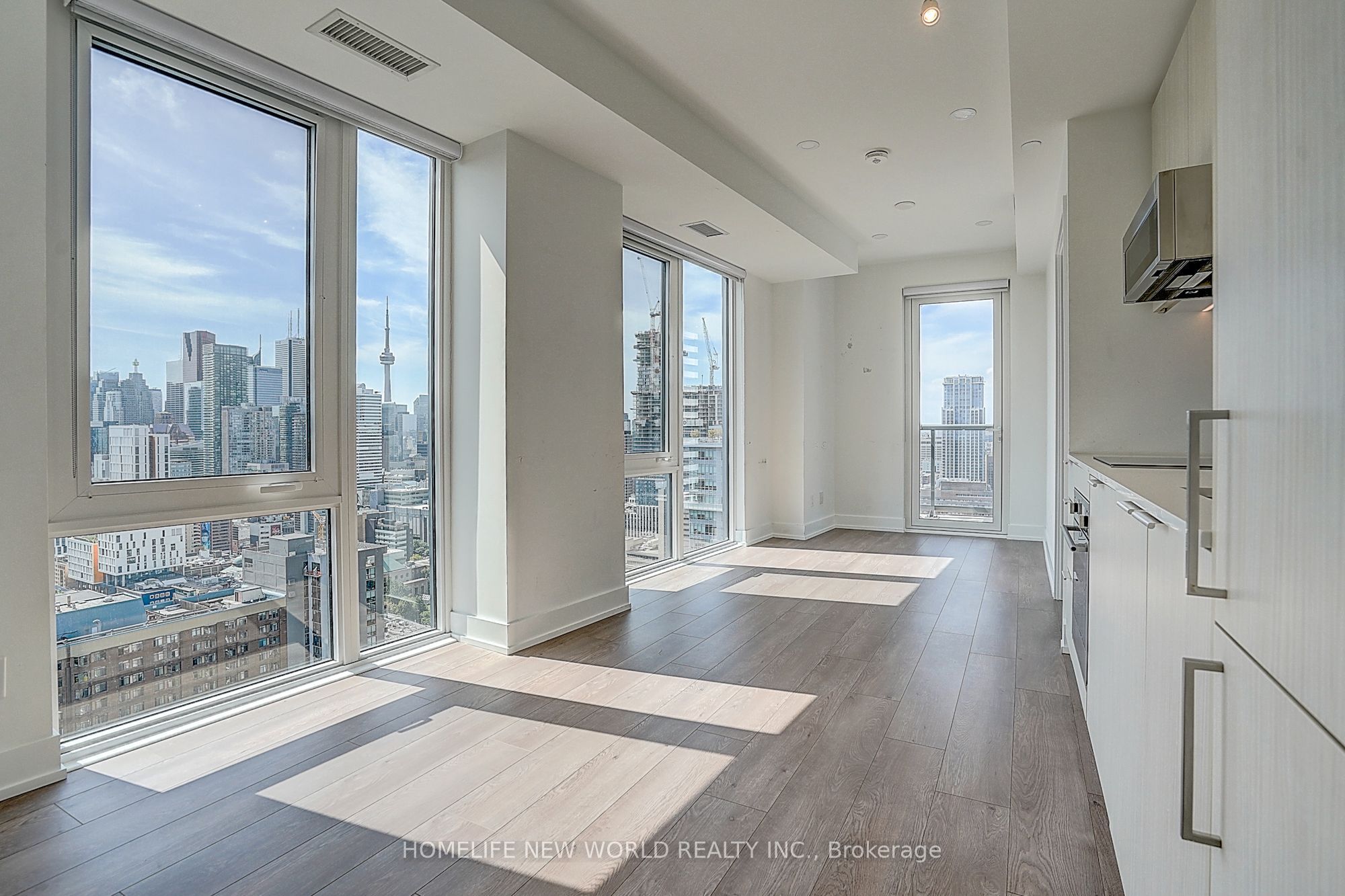 308 Jarvis Street 3203, Toronto, ON M5B 0E3 photo 5