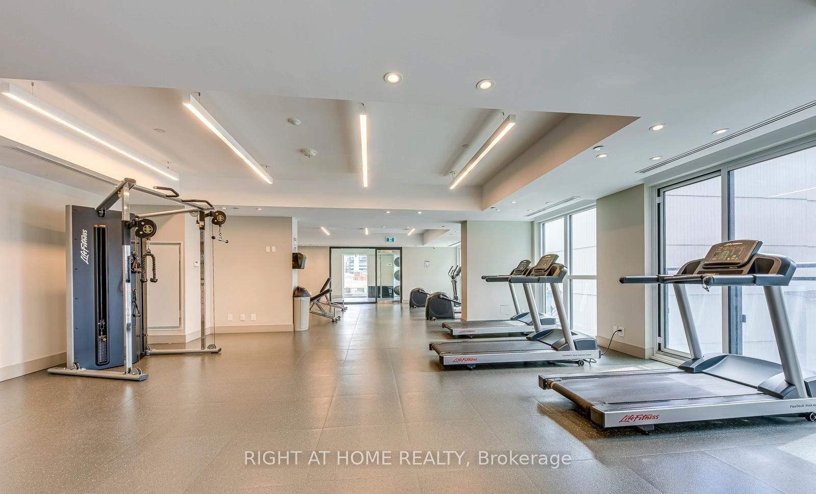 99 W John Street 208, Toronto, ON M5V 0S6 photo 5