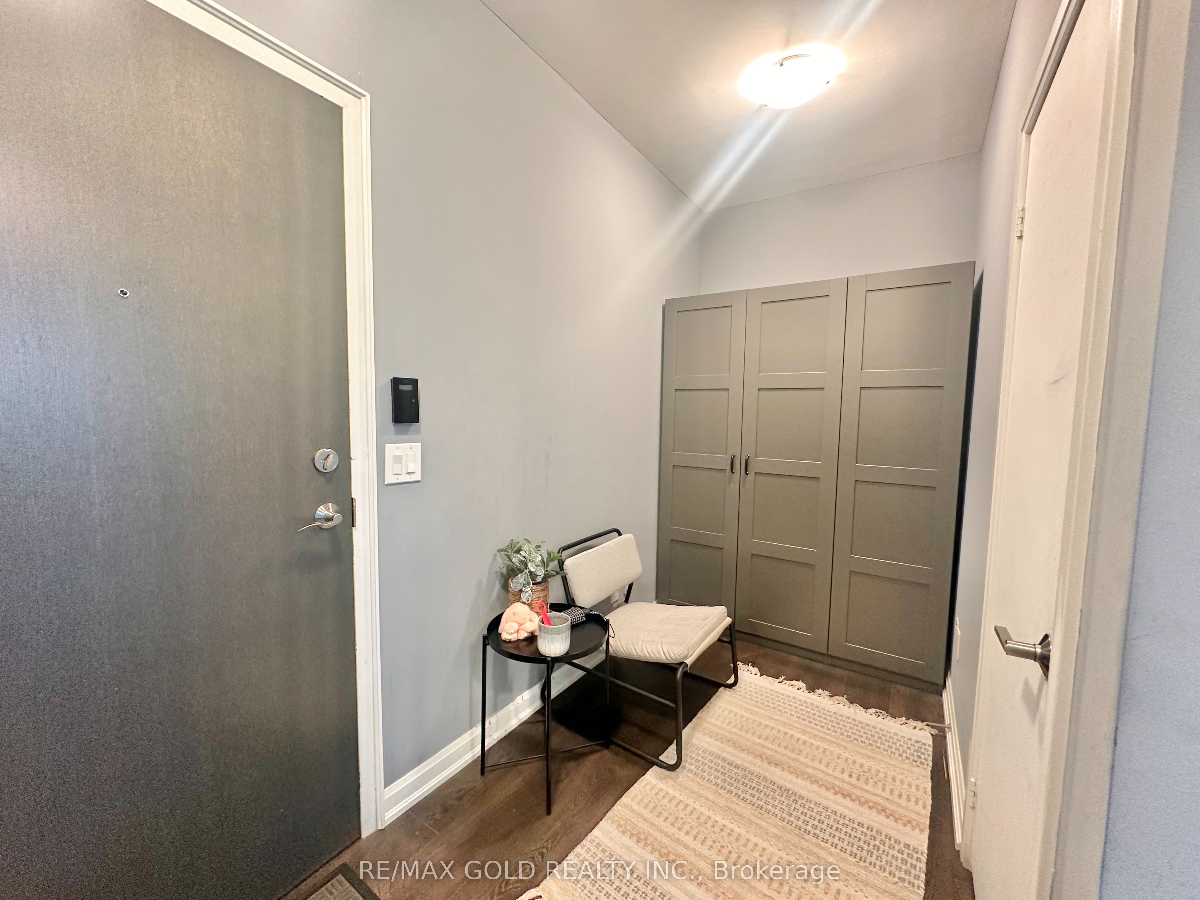 11 Bogert Avenue 702, Toronto, ON M2N 1K4 photo 2