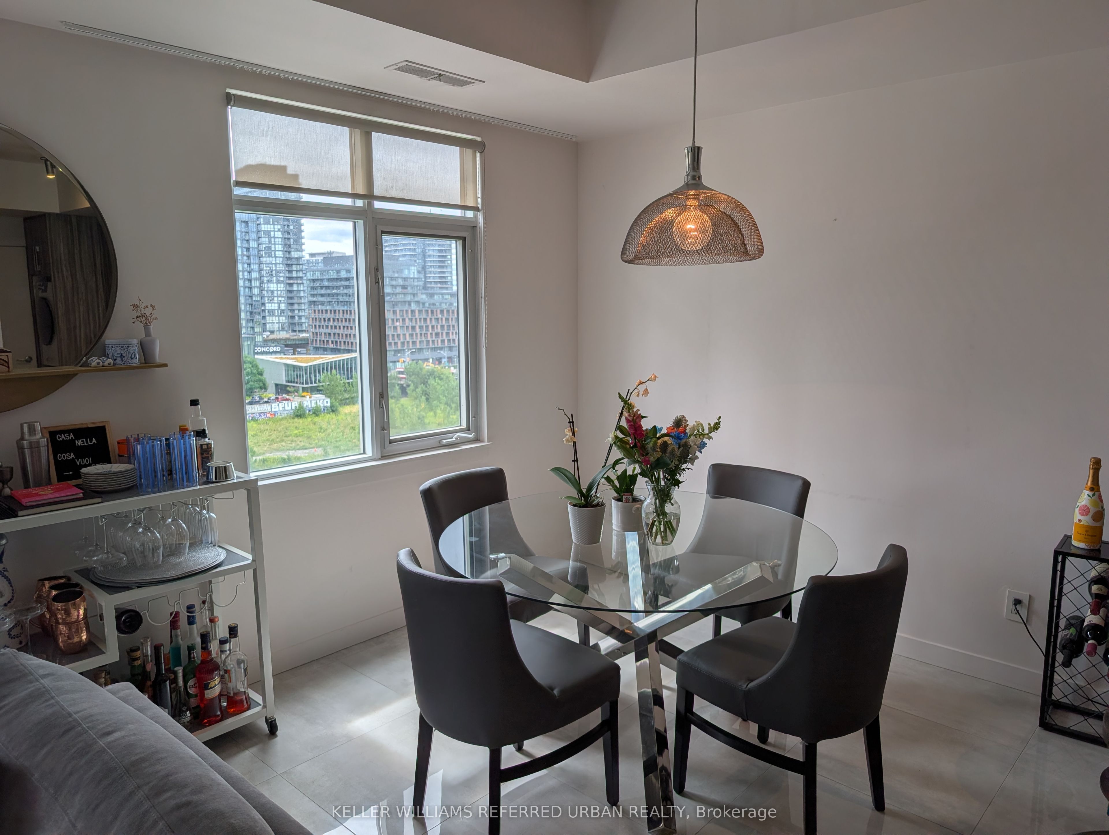 550 Front Street W PH 7, Toronto, ON M5V 3N5 photo 5