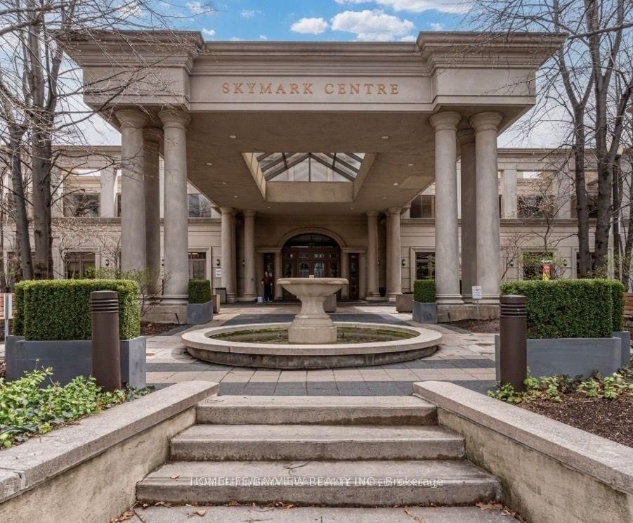 80 Harrison Garden Boulevard 1819, Toronto, ON M2N 7E3