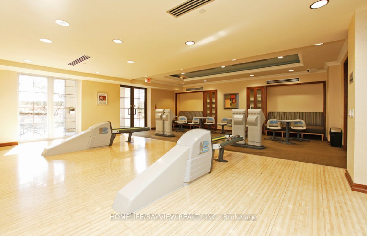 80 Harrison Garden Boulevard 1819, Toronto, ON M2N 7E3 photo 5