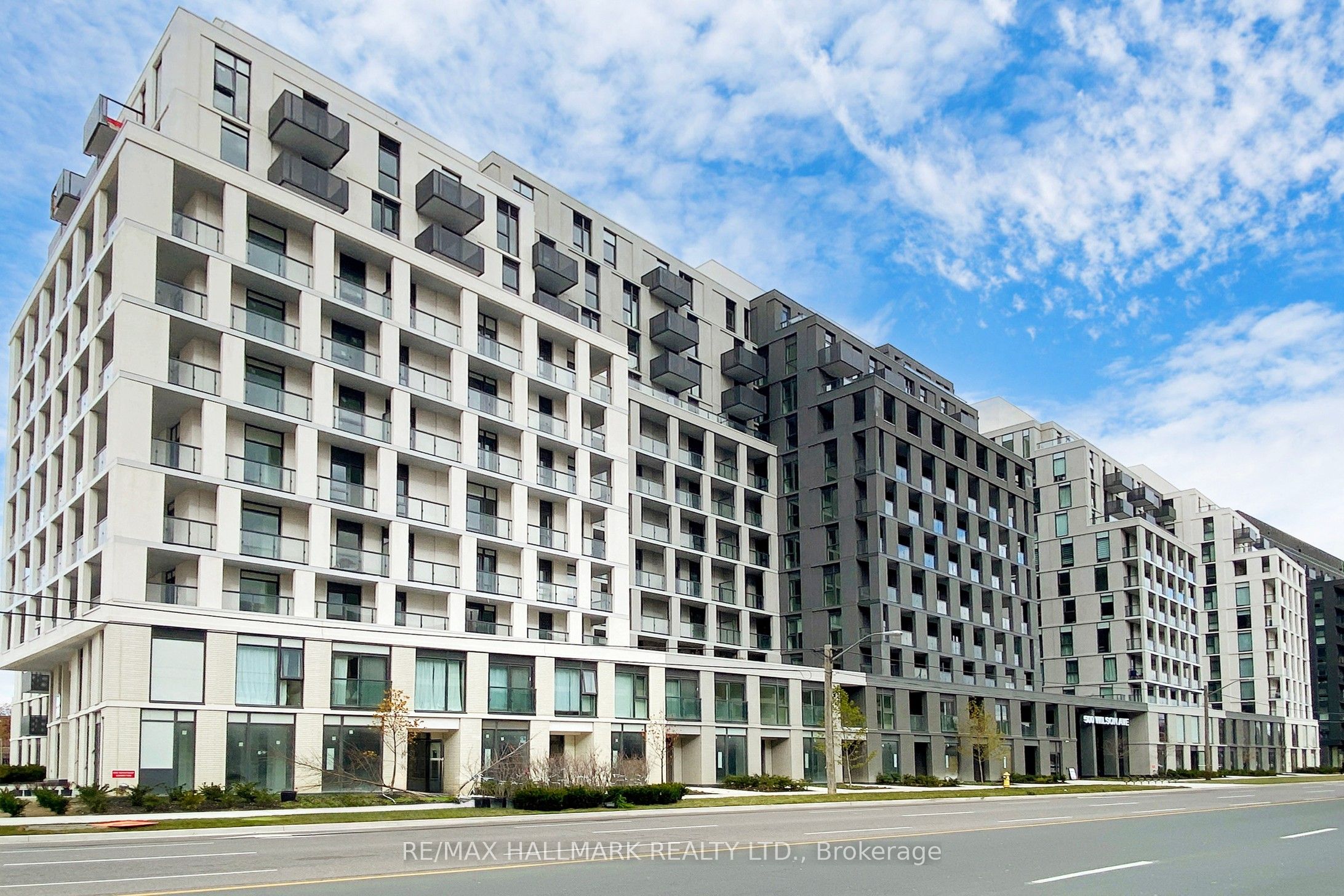 500 Wilson Avenue 424, Toronto, ON M3H 0E5