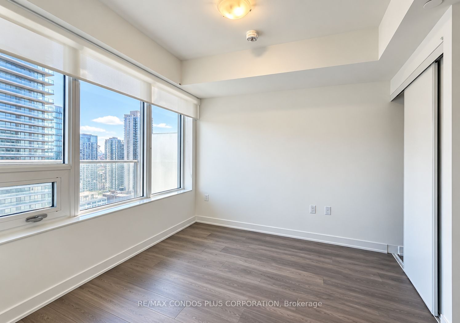 195 Redpath Avenue 3508, Toronto, ON M4P 0E4 photo 4