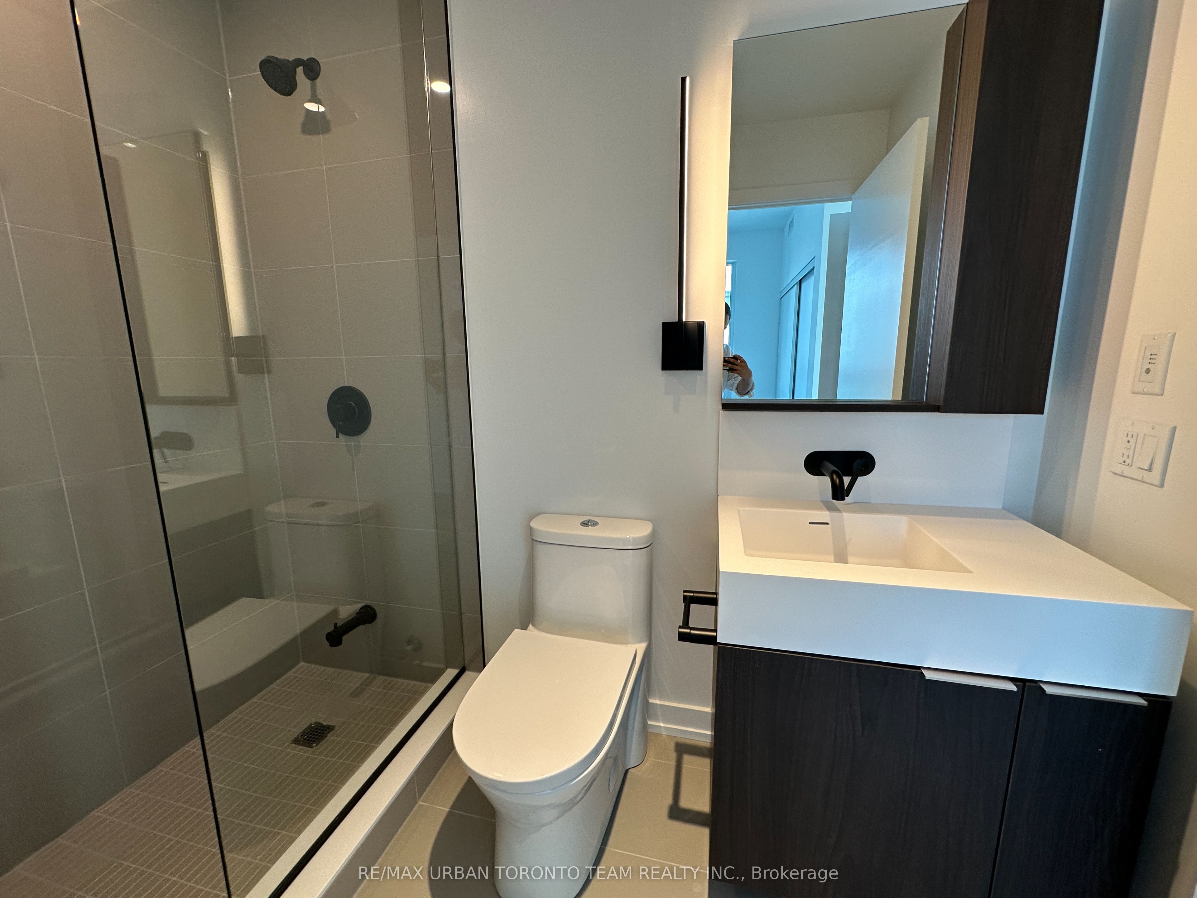 117 Broadway Avenue 3702 (LPH-02), Toronto, ON M4P 1V3 photo 5