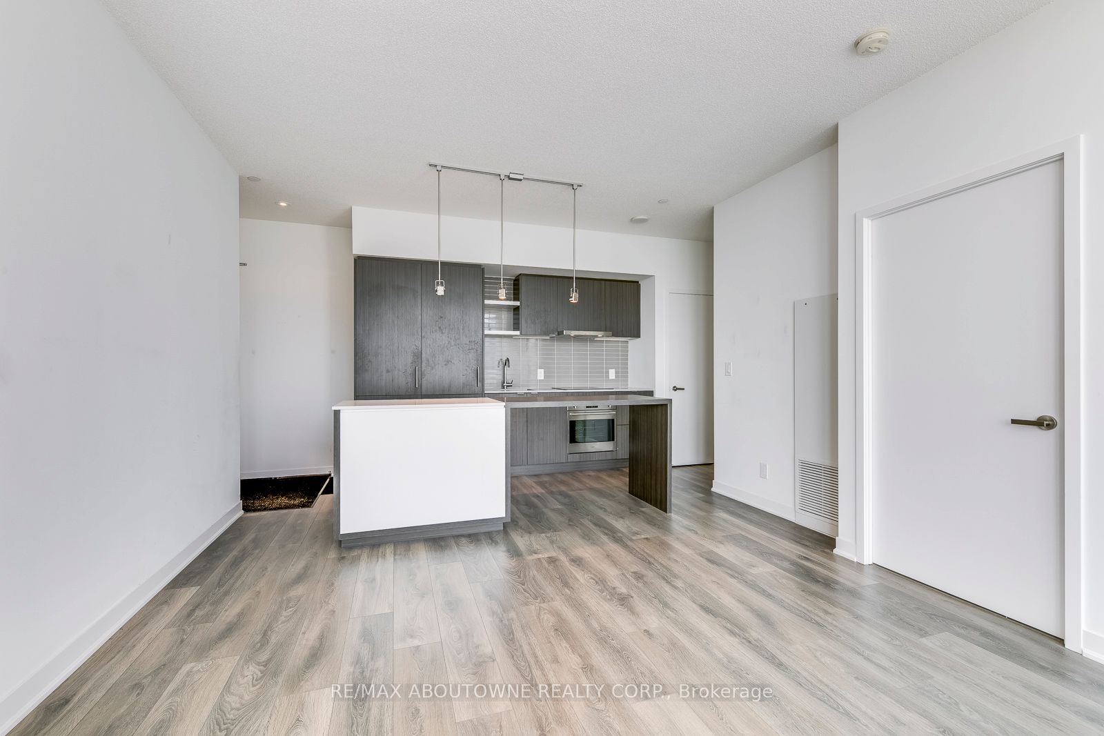 88 Harbour Street 4906, Toronto, ON M5J 0C3 photo 5
