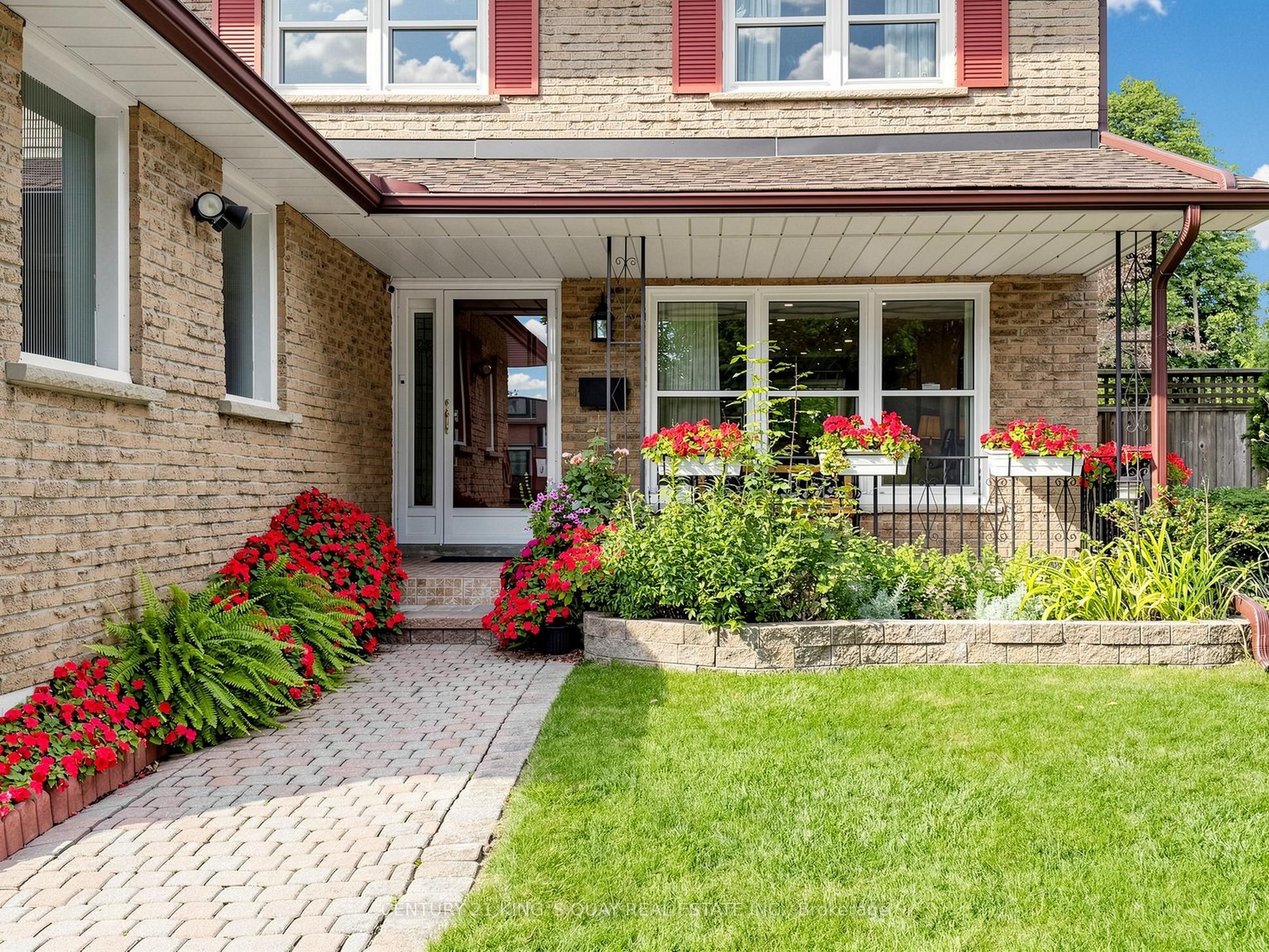 22 Mistflower Road, Toronto, ON M2H 3G6 photo 3
