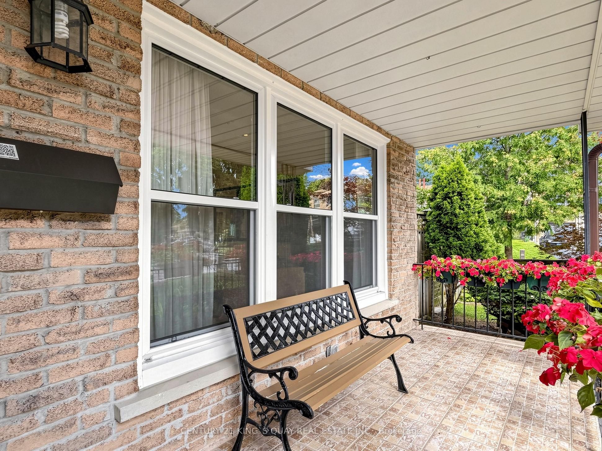 22 Mistflower Road, Toronto, ON M2H 3G6 photo 4